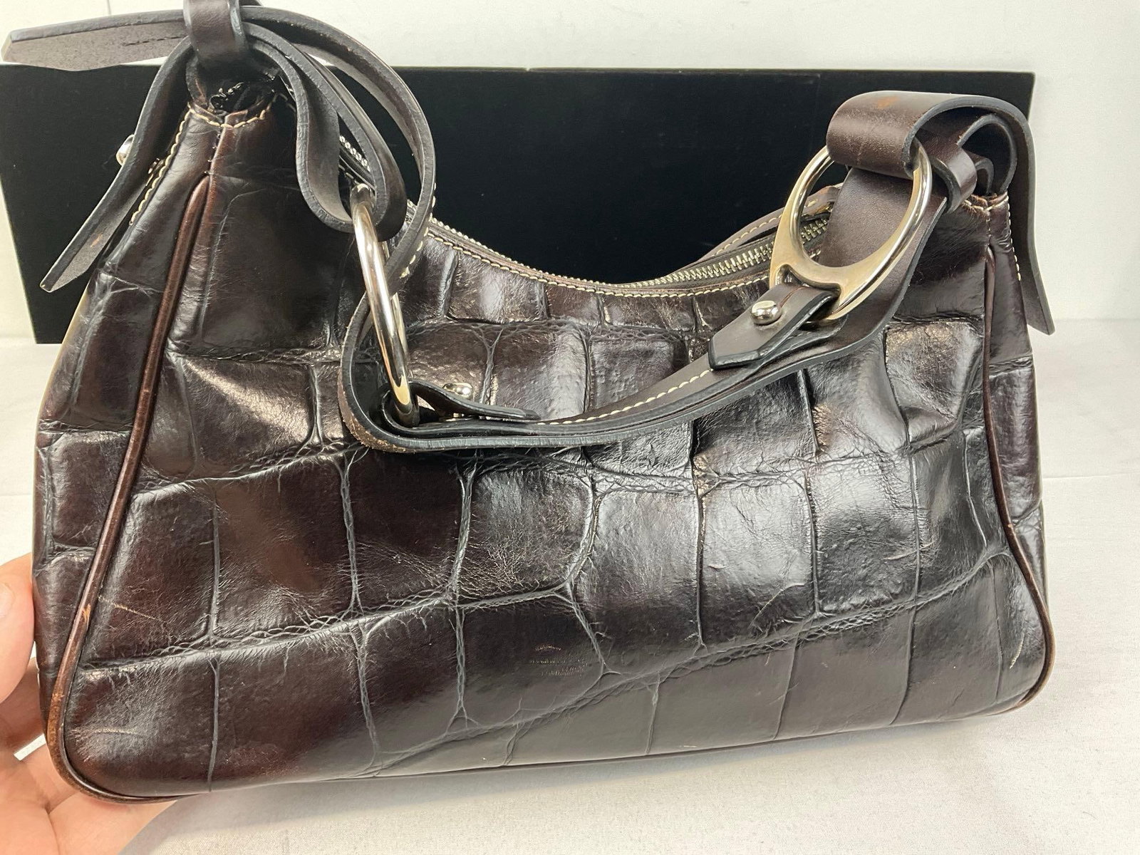 Dooney & Bourke Shoulder Purse, Dark Brown Leather Gator design, some wear - 4