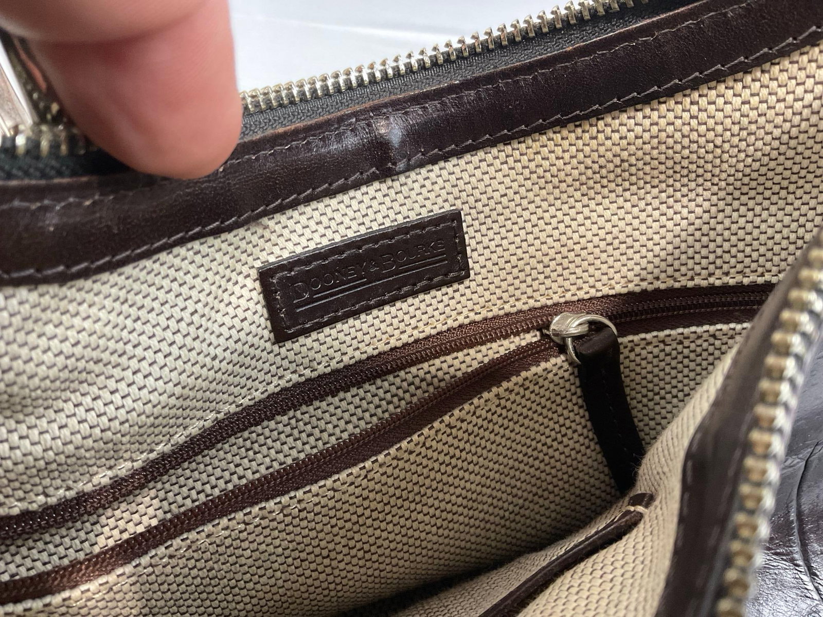 Dooney & Bourke Shoulder Purse, Dark Brown Leather Gator design, some wear - 7