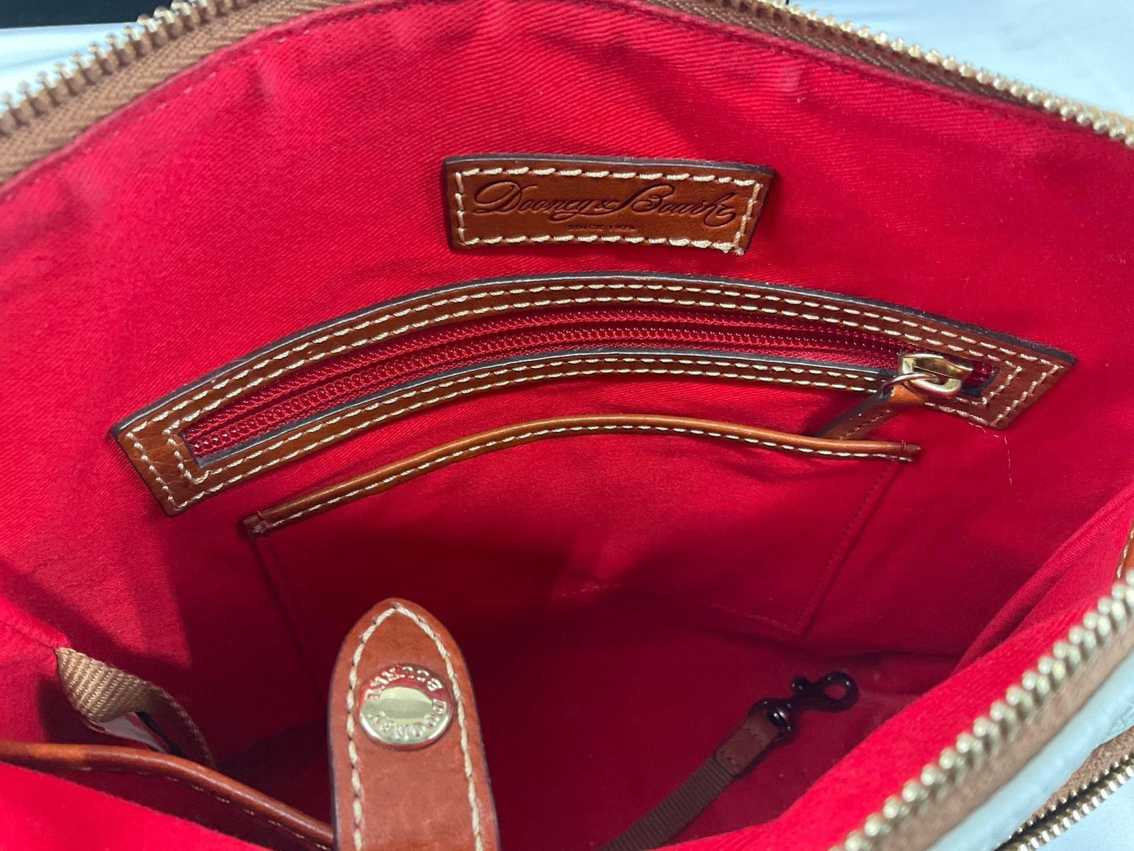 Dooney & Bourke White Pebbled Leather Crossbody Bag, w/Brown Trim, & Bright Red lining - 4