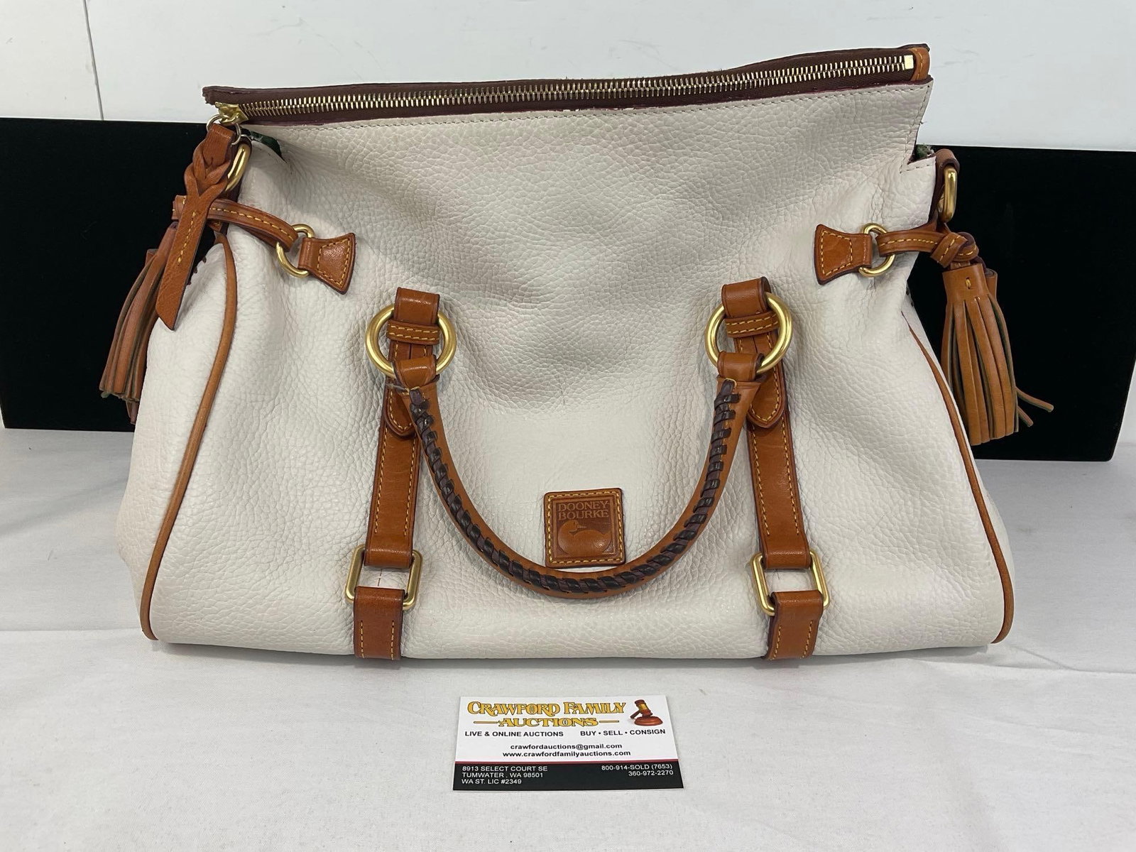 Dooney & Bourke Tote Purse, White Pebble Leather w/Tan Leather Accents, Velvet Green & Red Lining: See pics for condition. Measures approx 15h x 16w x 6d inches. E-6420