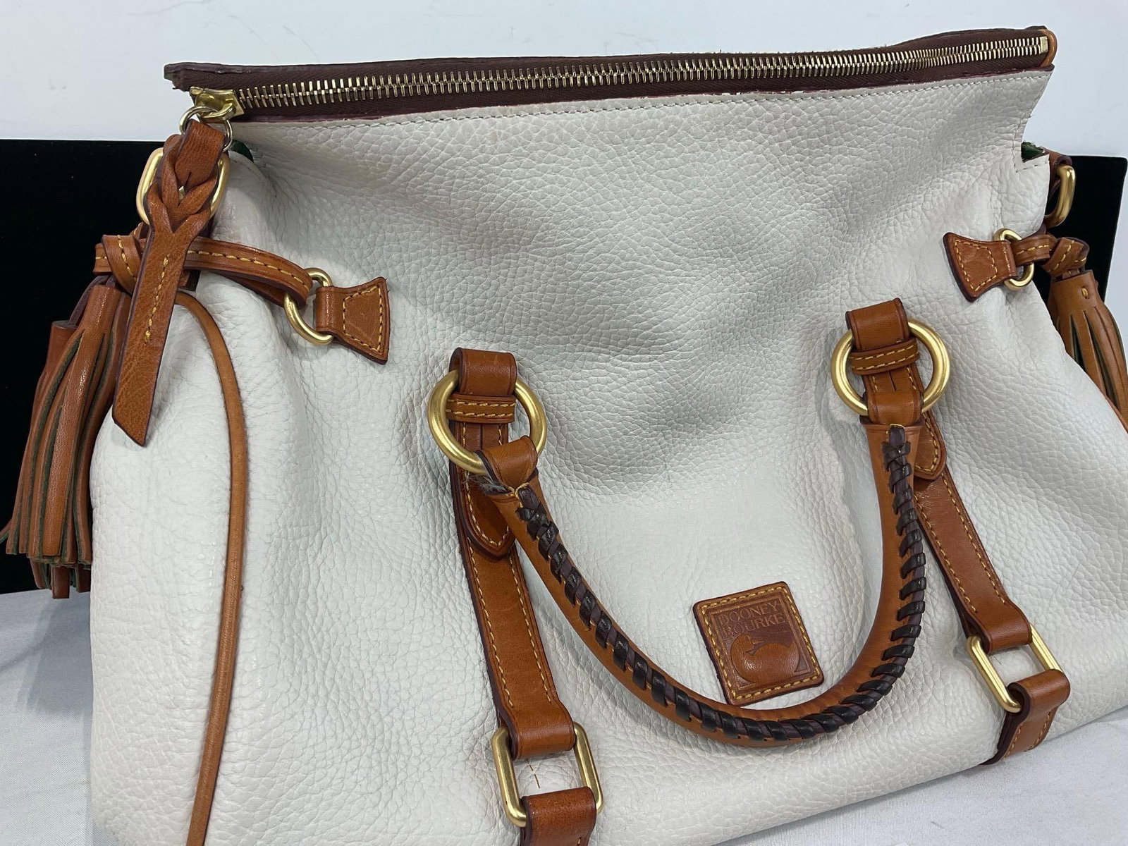Dooney & Bourke Tote Purse, White Pebble Leather w/Tan Leather Accents, Velvet Green & Red Lining - 2