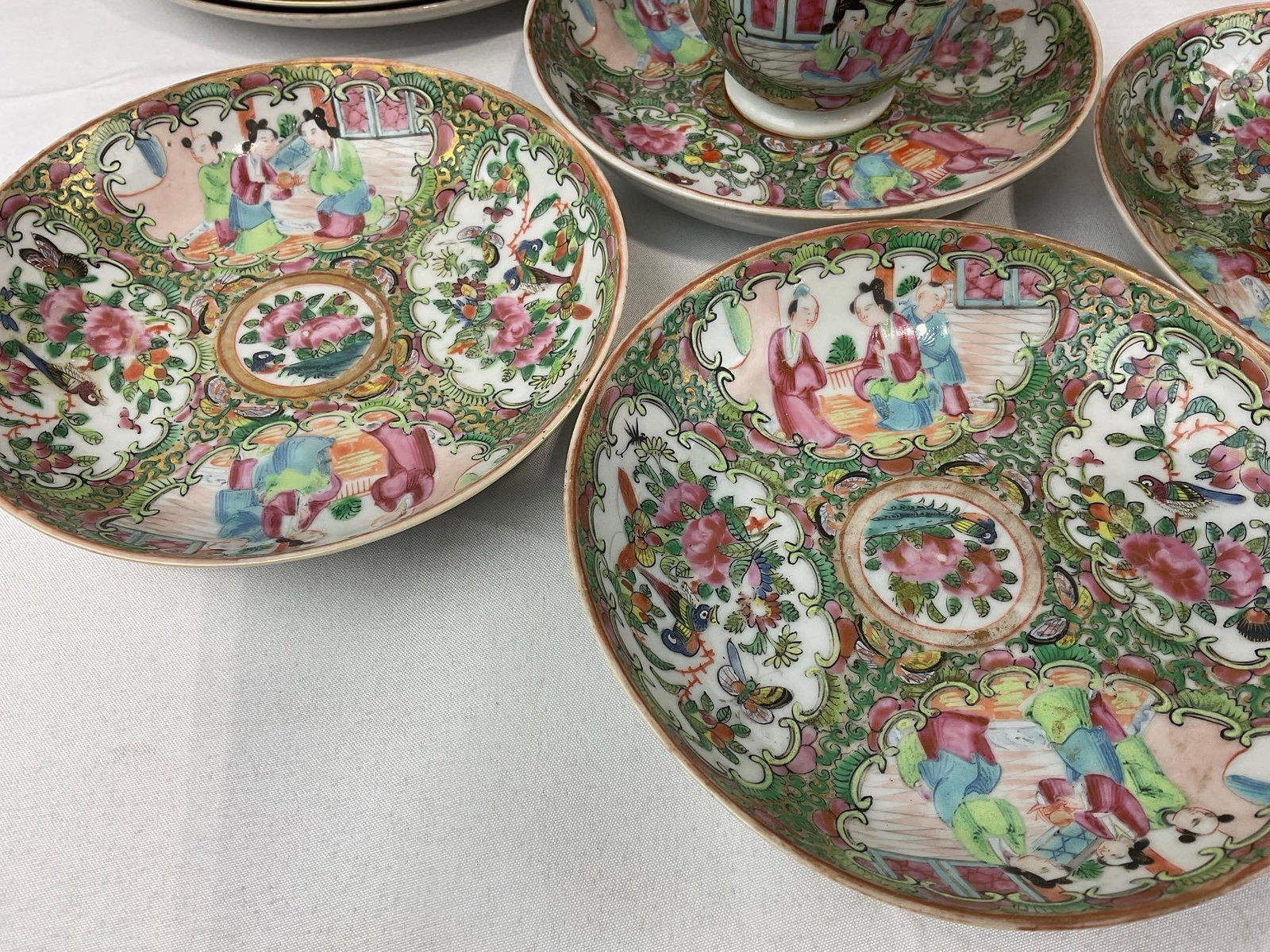 Antique Handpainted Chinese Rose Medallion Porcelain China, approx 17 pieces - 2
