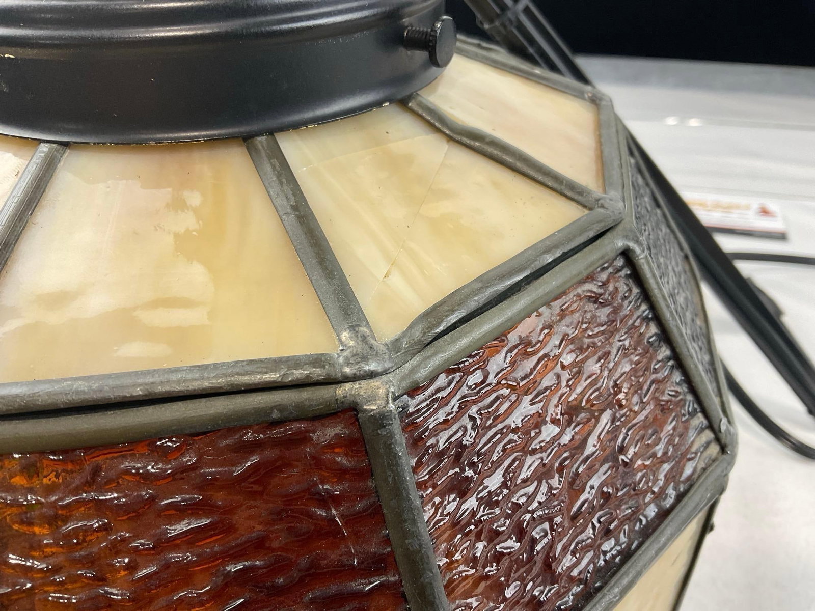 Tiffany Style Amber & Slag Stained Glass Lamp w/Wall Bracket, tested & working - 6