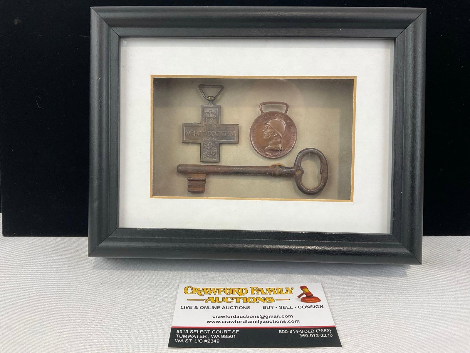 Framed Small Shadowbox w/WWI Italian War Merit Cross, Medal 1915-18 Italo-Austrian War, & Key: See pics for condition. Measures approx 7h x 9w x 4d inches. E-6420