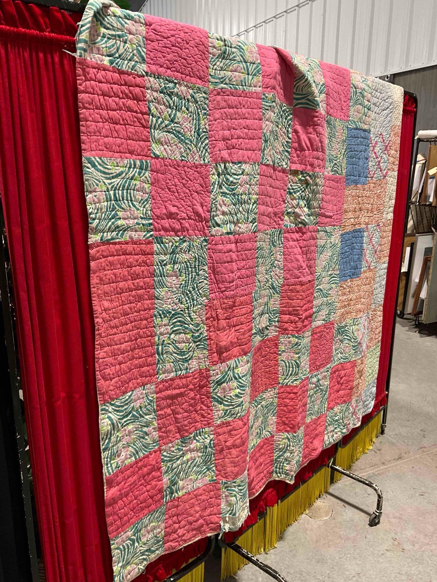 Vintage Hand Quilted Pink & Green Checkerboard Patchwork Bedspread Blanket. See pics. - 3