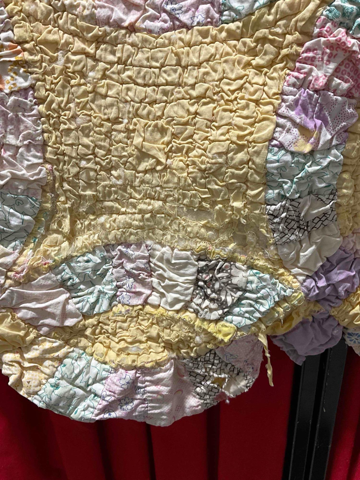 Vintage Hand Quilted Purple & Yellow Double Wedding Ring Blanket Bedspread. 55" x 48" x 1" - 4