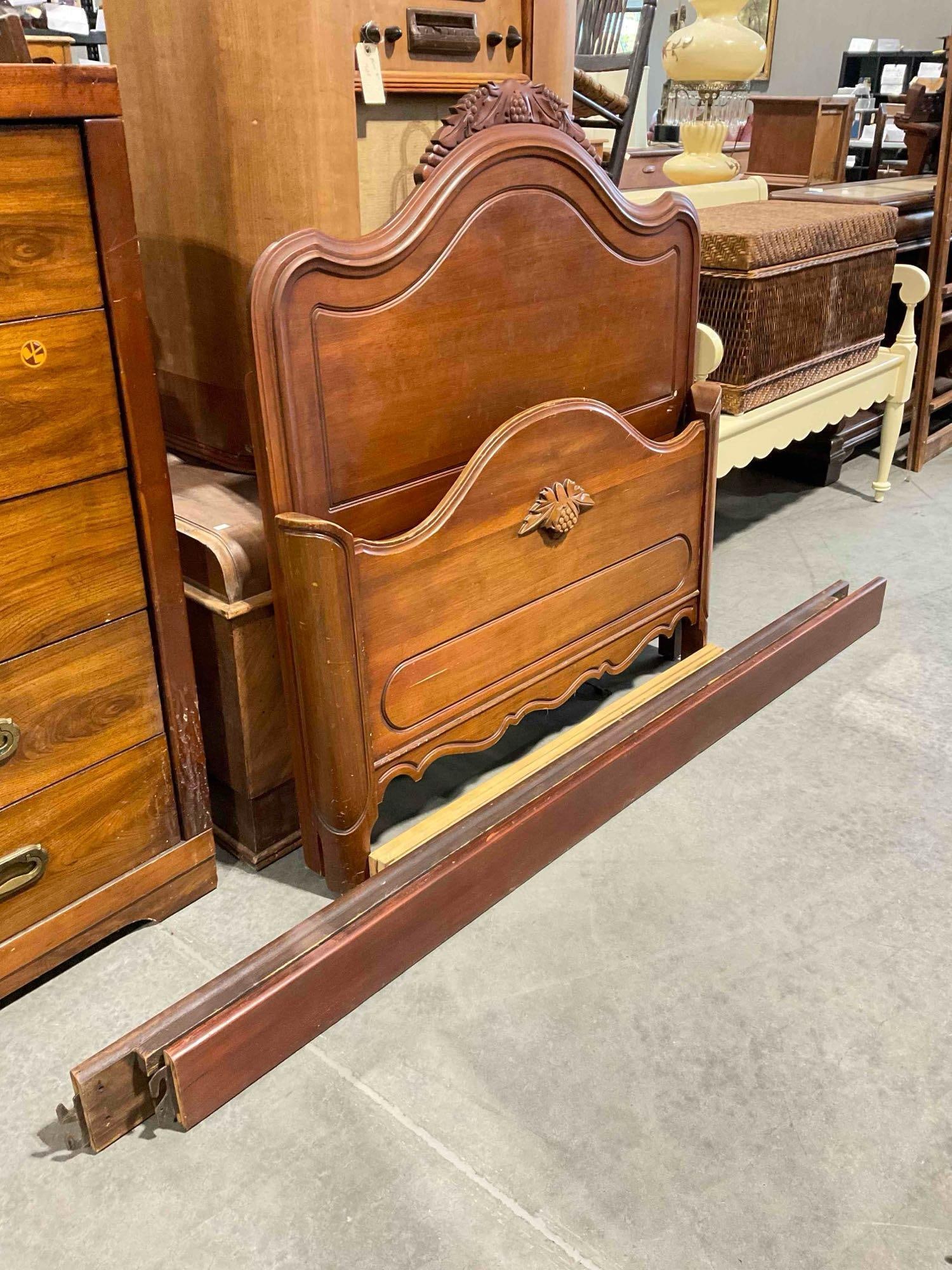 Vintage Davis Cabinet Company Walnut Wood Twin Bed Frame w/ Carved Grape Details. See pics.: Vintage Davis Cabinet Company Walnut Wood Twin Bed Frame w/ Carved Grape Details. Has wear indicative of age and use, some scrapes and scratches, see photos for condition. Headboard measures 42" x 3"