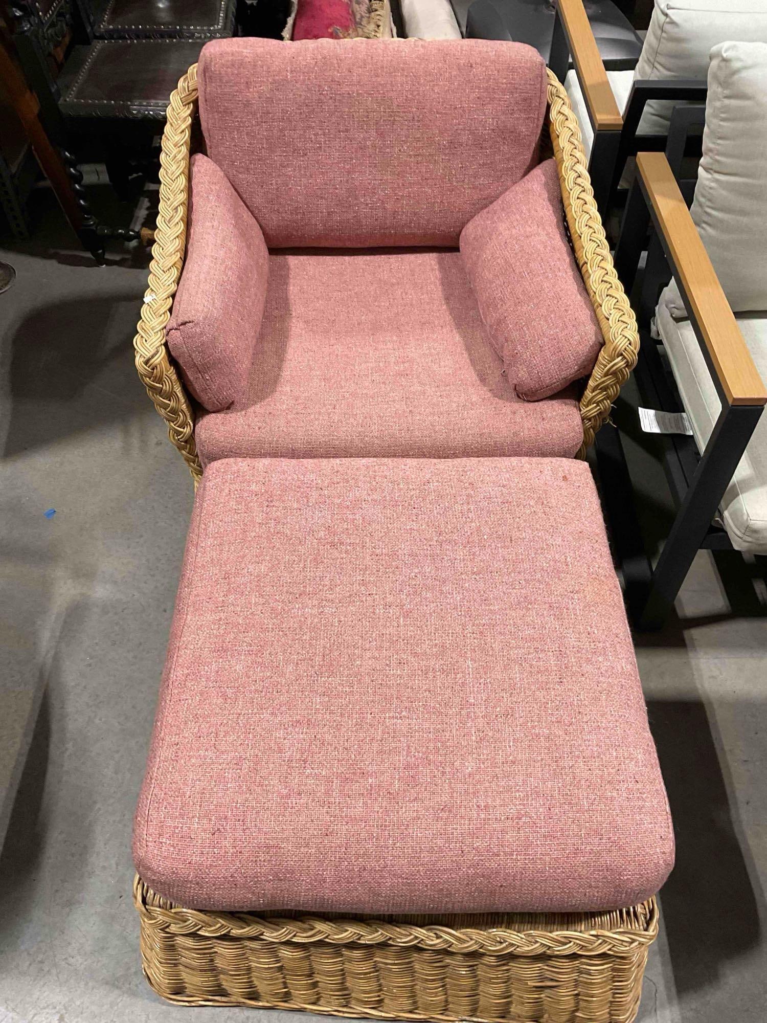 Vintage Wicker Armchair & Ottoman w/ Heathered Pink Cushions. See pics.: Vintage Wicker Armchair & Ottoman w/ Heathered Pink Cushions. Minor wear indicative of age and use, has been stored outside, cushions have stains and some wicker is loose, could use a cleaning, lo
