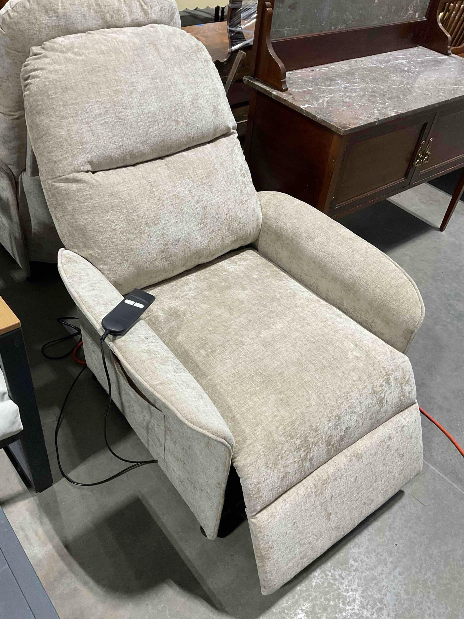 Power Recliner Chair w/ Soft Oyster Toned Upholstery. Tested, Works. See pics. - 5