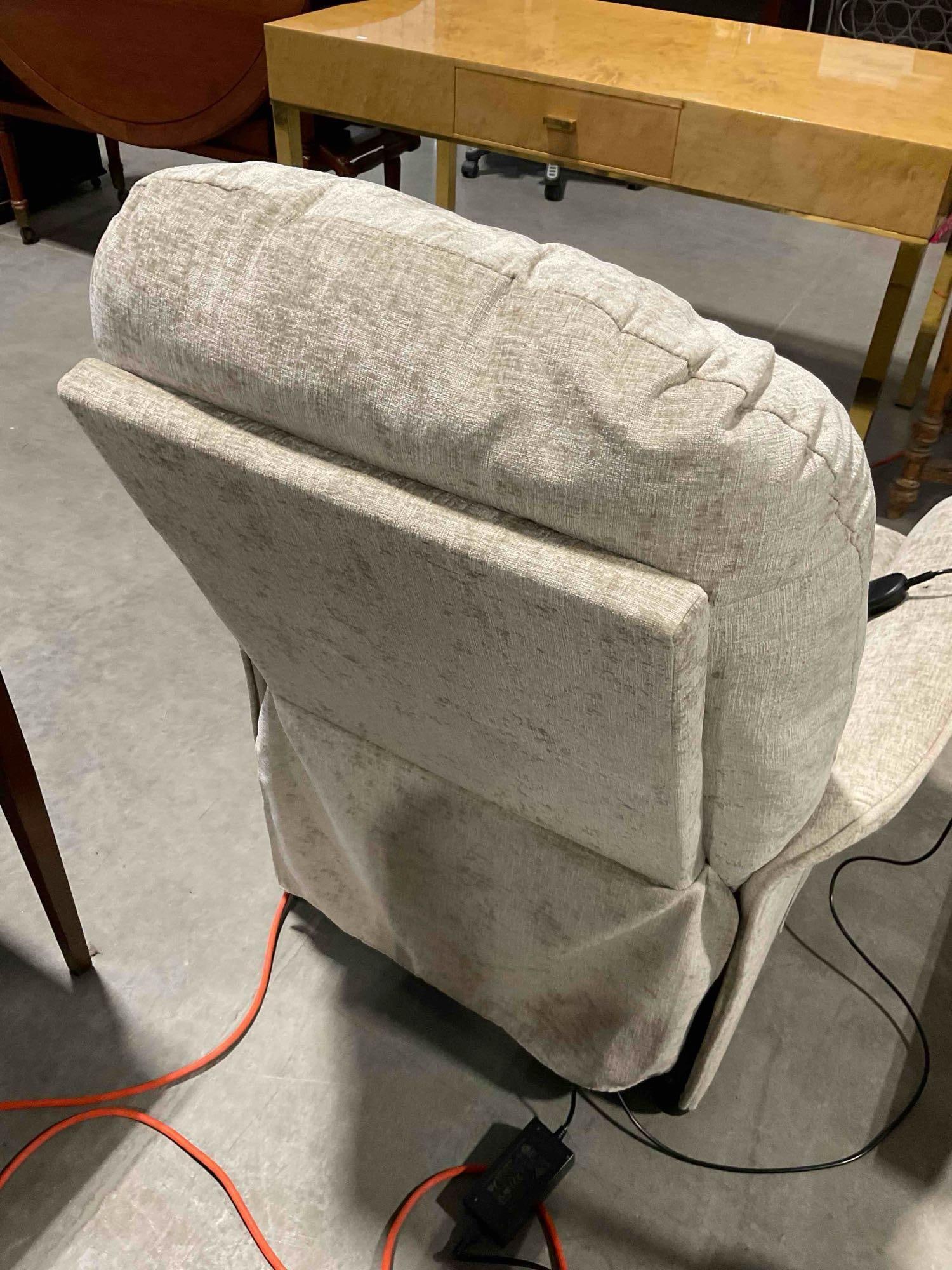 Power Recliner Chair w/ Soft Oyster Toned Upholstery. Tested, Works. See pics. - 6