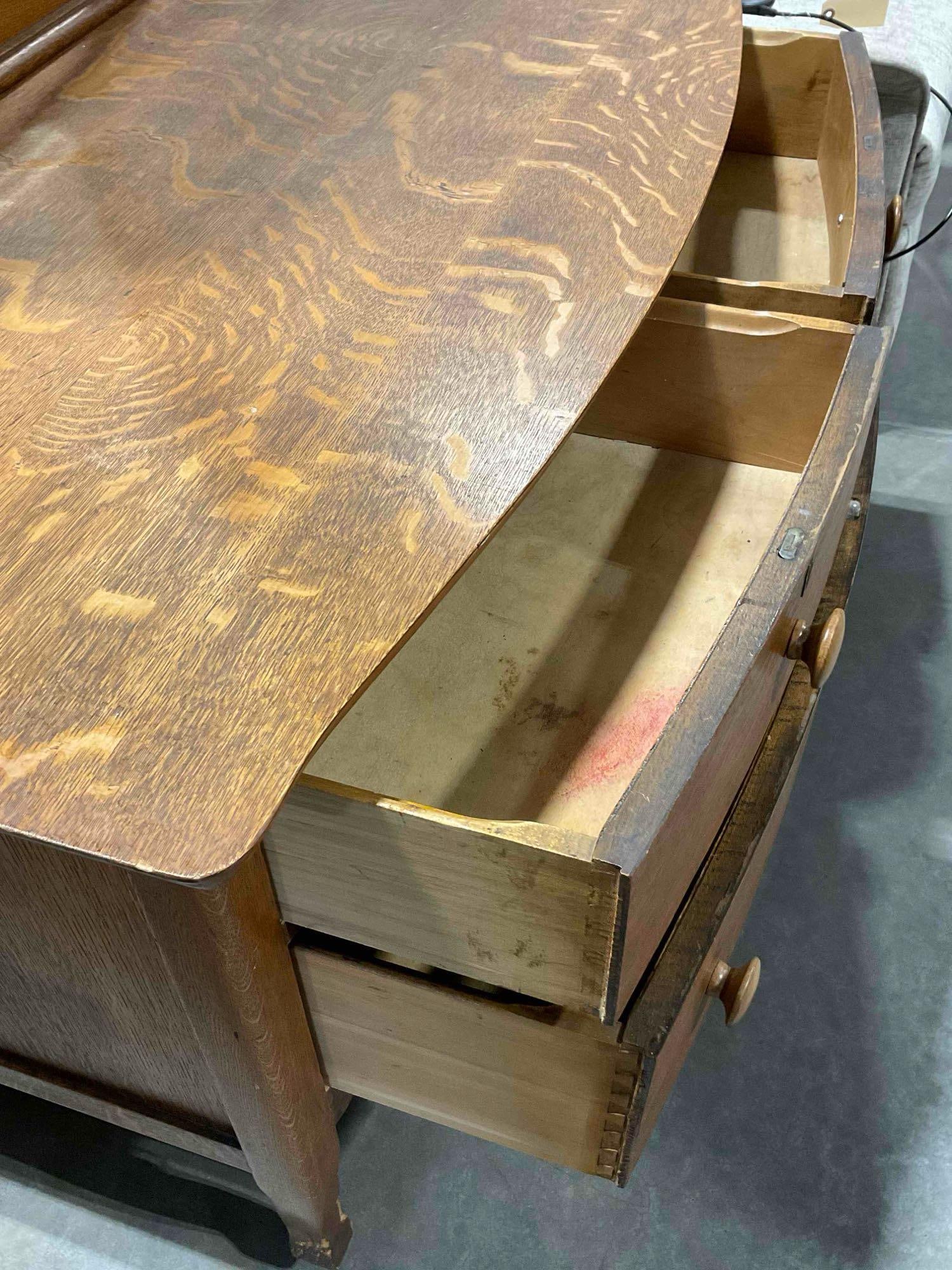 Lovely Antique Quarter Sawn Tiger Oak Wood Vanity w/ Revolving Mirror & 3 Drawers. See pics. - 8