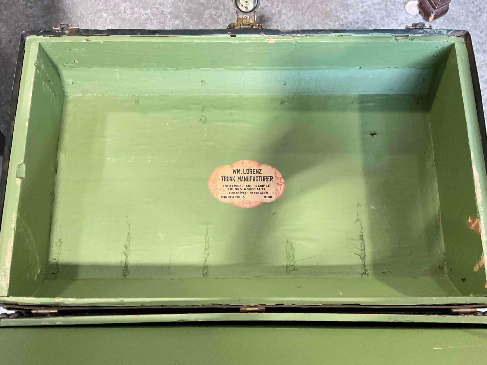 Antique WM Lorenz Apple Green Painted Wood & Metal Steamer Trunk Chest. See pics. - 5