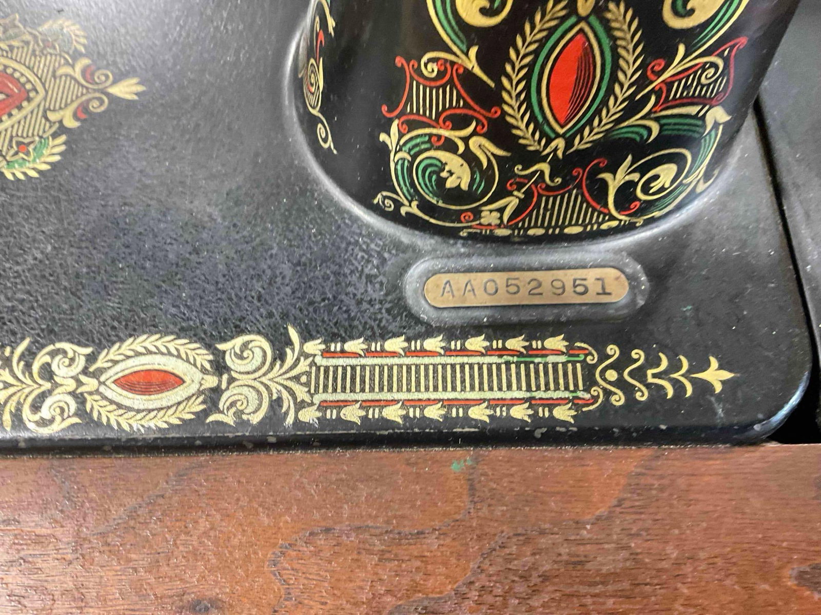 Antique Singer Sewing Machine Model 66 "Red Eye" AA052951 in Treadle Cabinet. See pics. - 3
