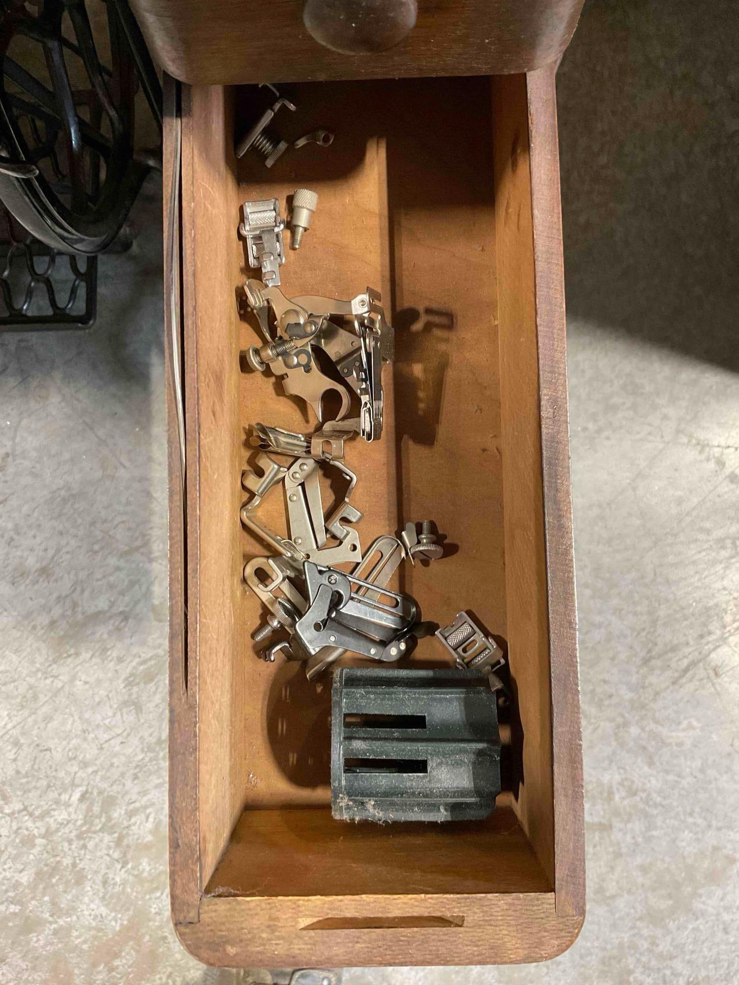 Antique Singer Sewing Machine Model 66 "Red Eye" AA052951 in Treadle Cabinet. See pics. - 7