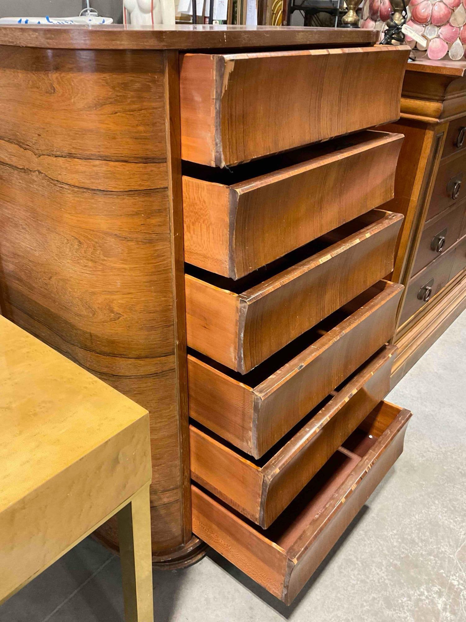Vintage Saginaw Furni. Co. Art Deco Waterfall Style Walnut Veneer Tallboy Dresser w/ 6 Drawers. - 6