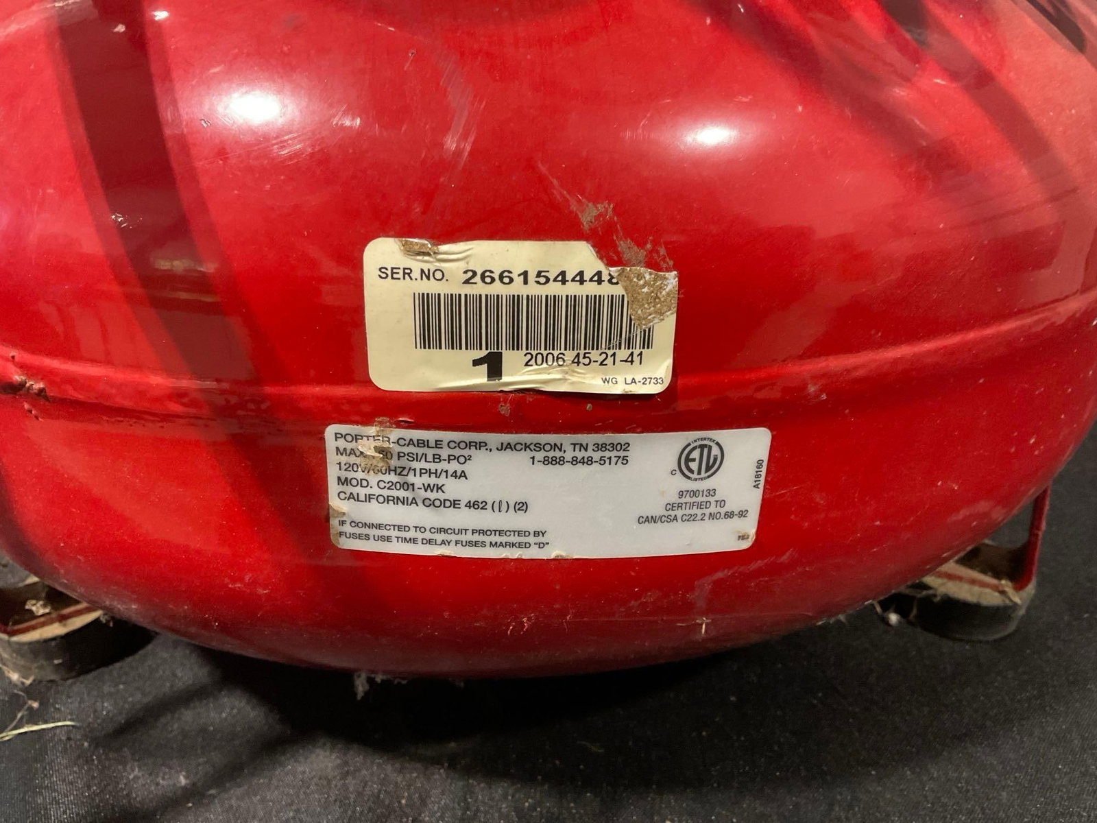 Porter Cable 6 Gallon Pancake Air Compressor, model C2001-WK, 150PSI, Oil Free, w/hose - 2
