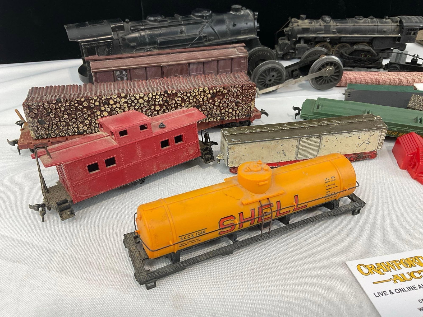 Vintage Train Pieces, Cars, some wear, Shell Oil Tanker, looks to be HO & O Scale - 2