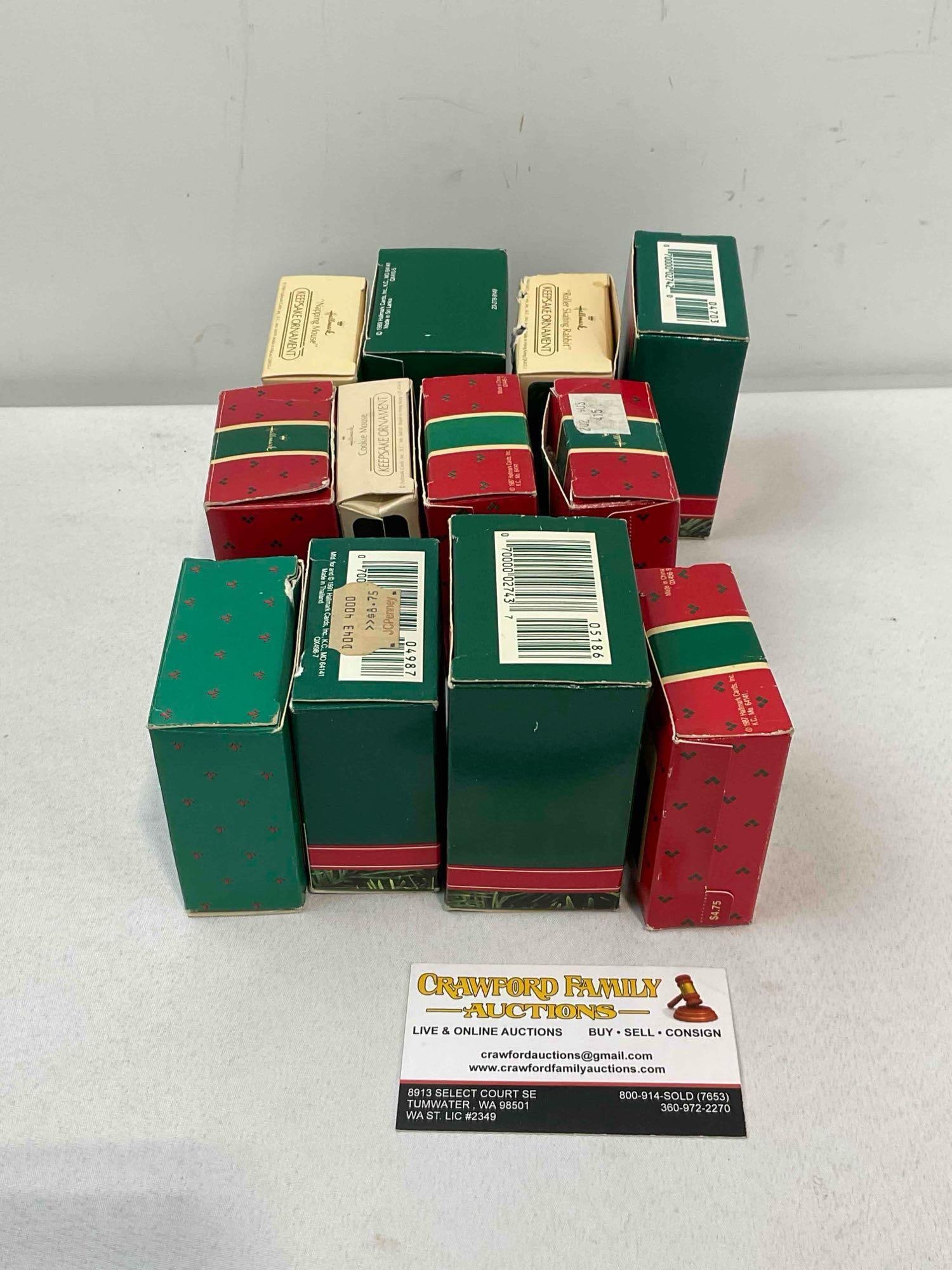 12 pcs Vintage Hallmark Keepsake Christmas Tree Ornaments in Original Boxes, 1980s-90s. - 7
