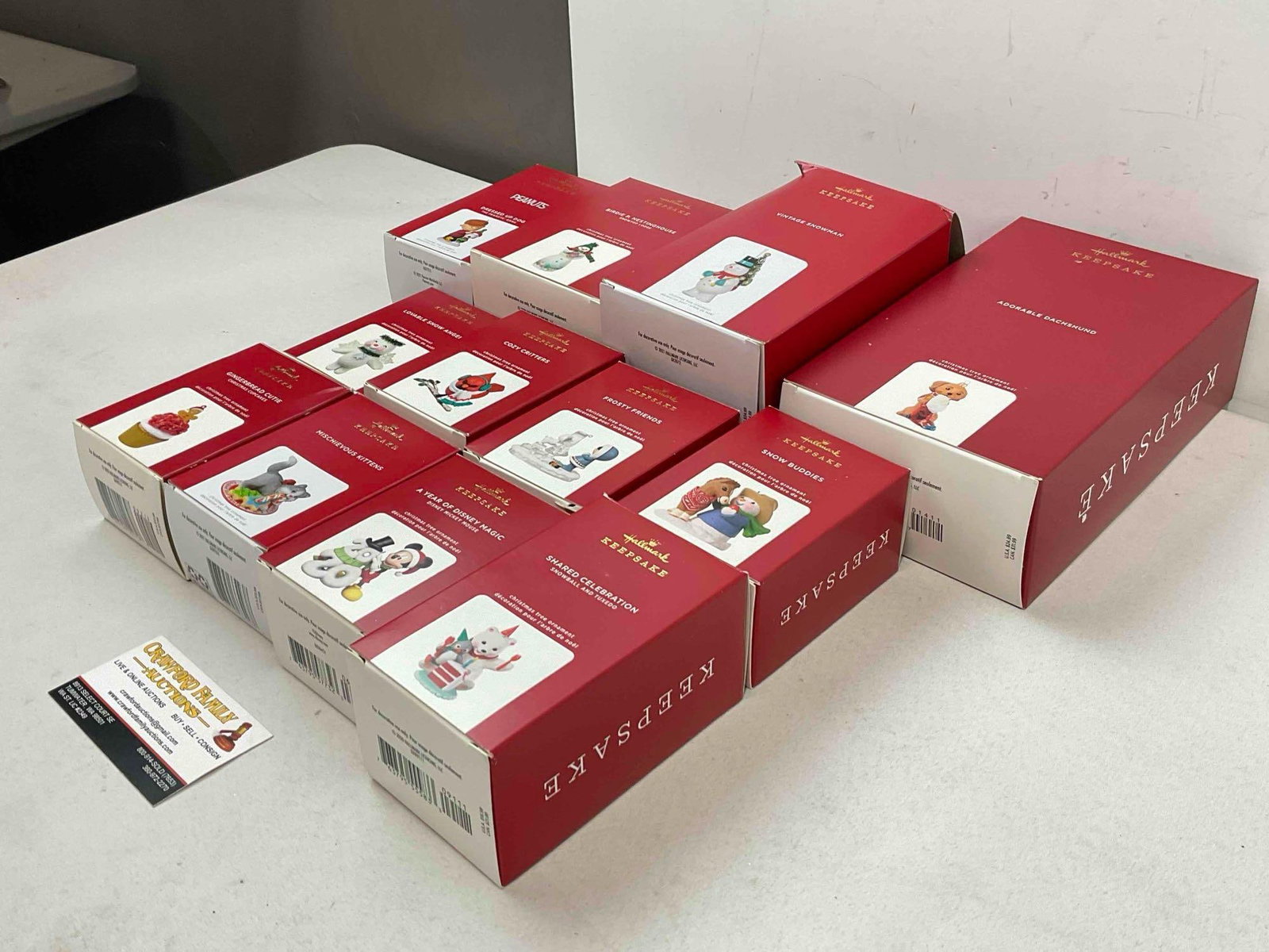 12 pcs Hallmark Keepsake Christmas Tree Ornaments in Original Boxes. See pics. - 2