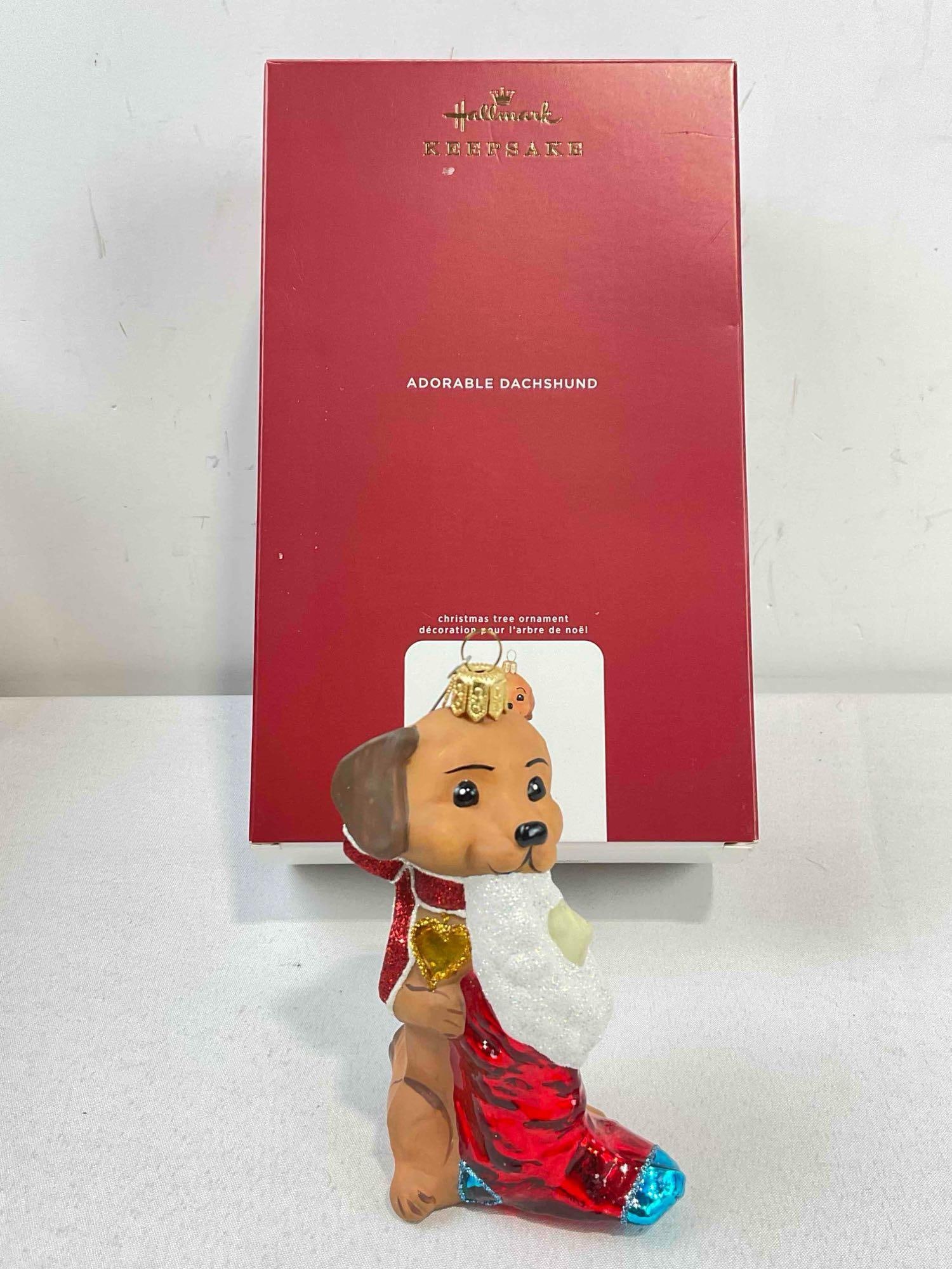12 pcs Hallmark Keepsake Christmas Tree Ornaments in Original Boxes. See pics. - 6