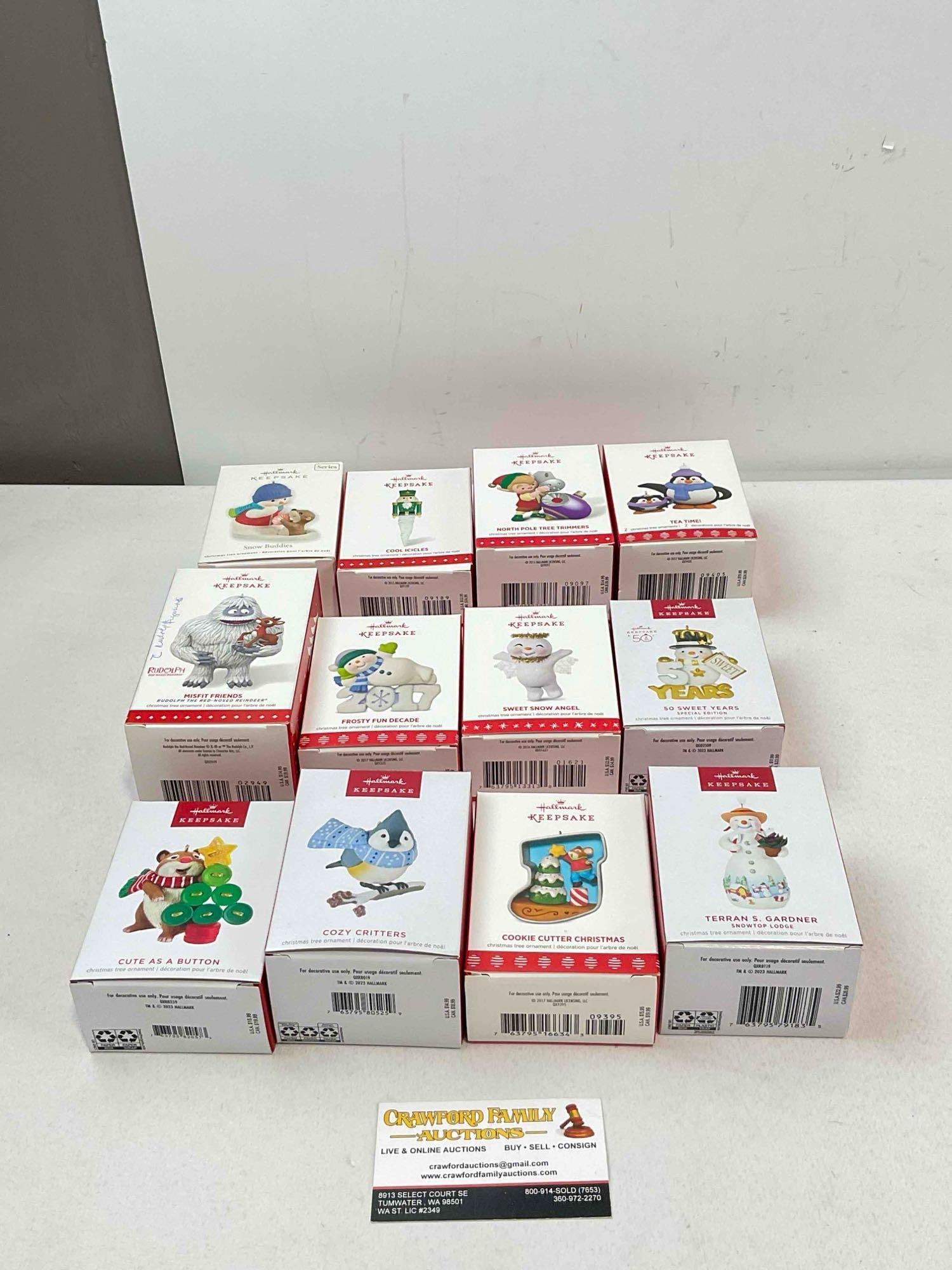 12 pcs Hallmark Keepsake Christmas Tree Ornaments in Original Boxes. See pics.: 12 pcs Hallmark Keepsake Christmas Tree Ornaments in Original Boxes. Average price of $15, over $175 MSRP! Pieces have wear indicative of age and use, look to photos for condition. Fits in box