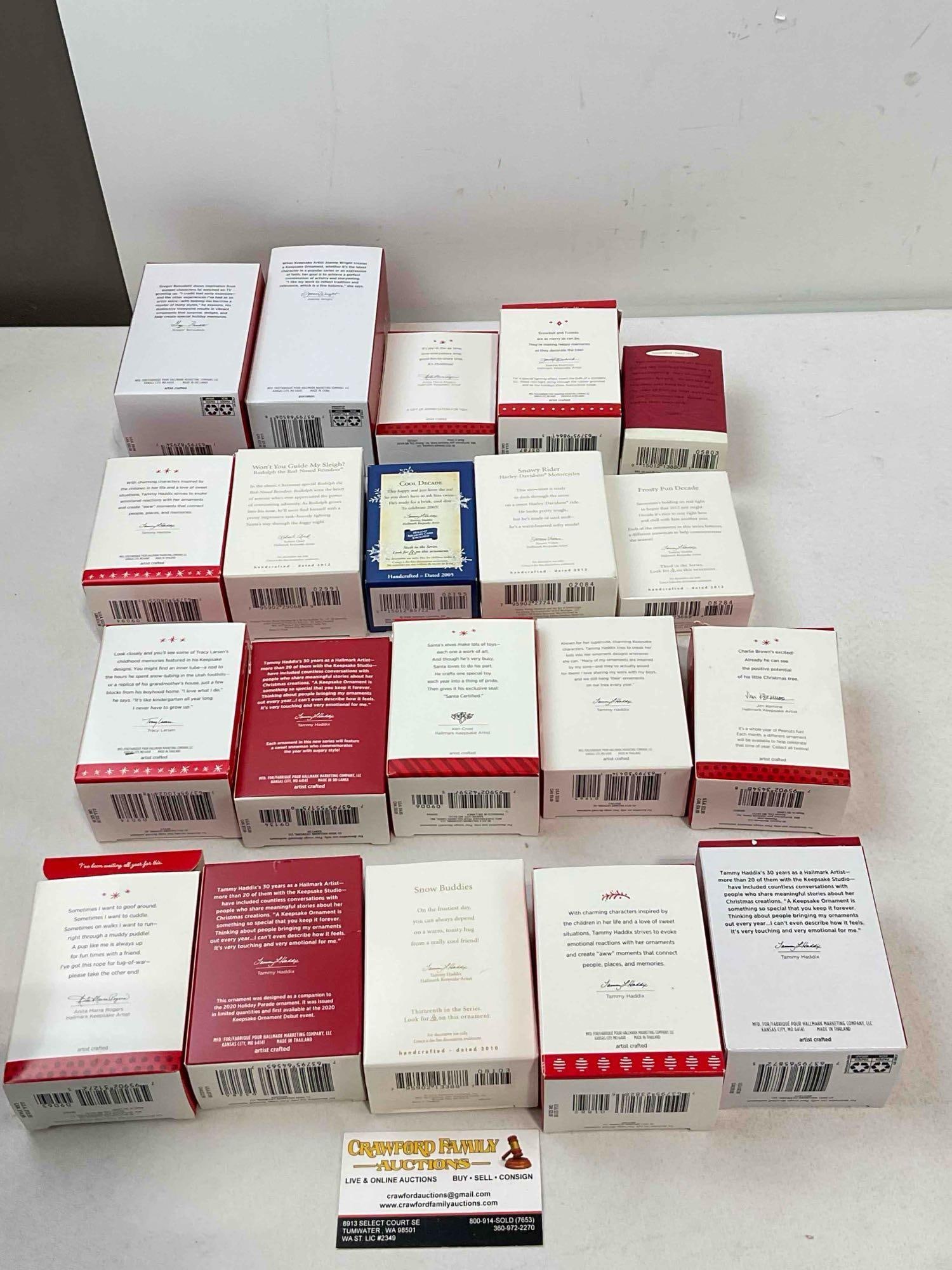 20 pcs Hallmark Keepsake Christmas Tree Ornaments in Original Boxes. See pics. - 4