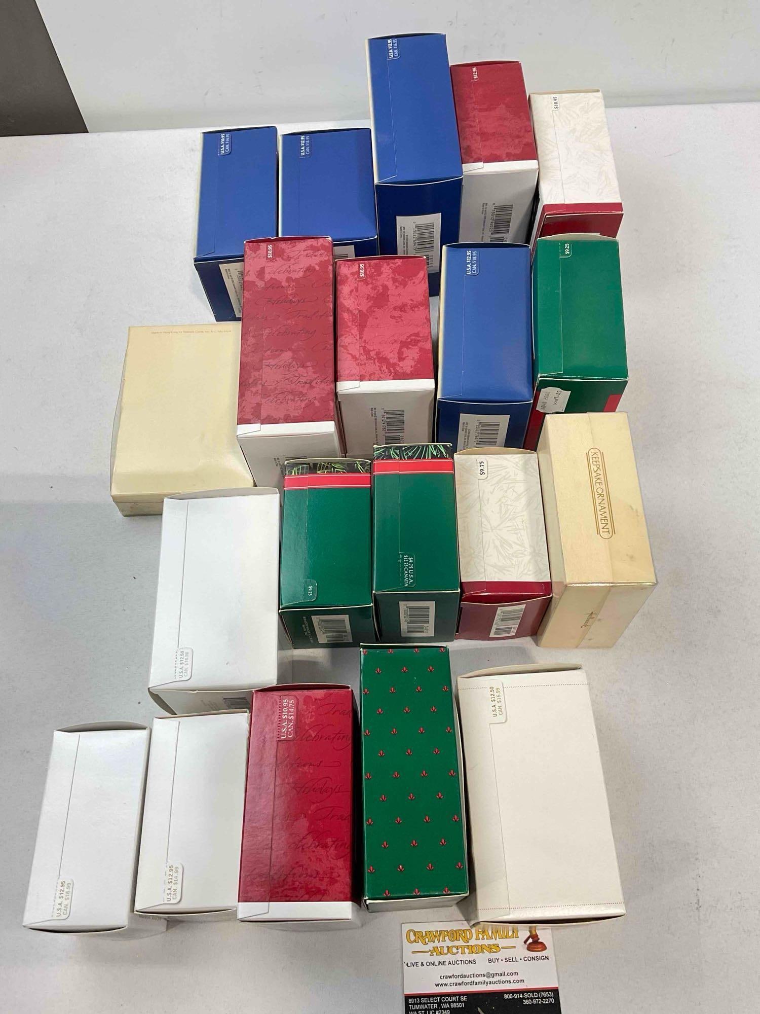 20 pcs Hallmark Keepsake Frosty Friends Christmas Tree Ornaments in Original Boxes. - 4