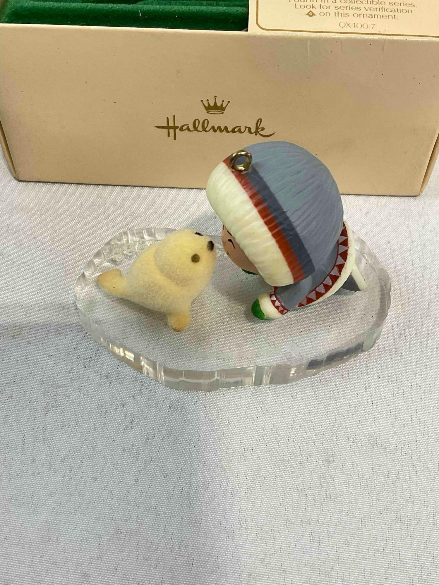 20 pcs Hallmark Keepsake Frosty Friends Christmas Tree Ornaments in Original Boxes. - 6
