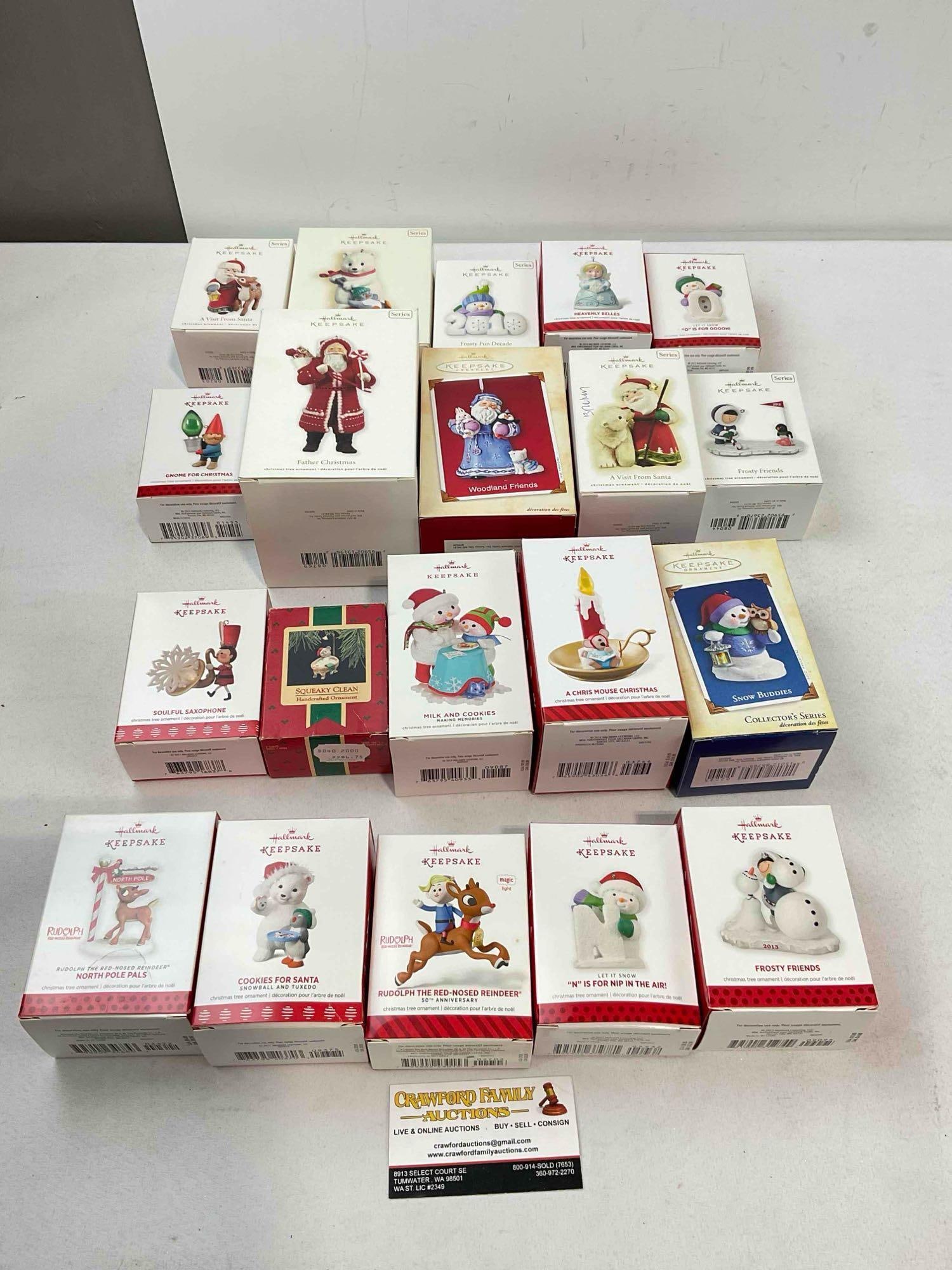 20 pcs Hallmark Keepsake Christmas Tree Ornaments in Original Boxes, Modern & Vintage.: 20 pcs Hallmark Keepsake Christmas Tree Ornaments in Original Boxes, Modern & Vintage. Average price is $12, $240 MSRP value! One is in two pieces, could be fixed, minor wear indicative of age