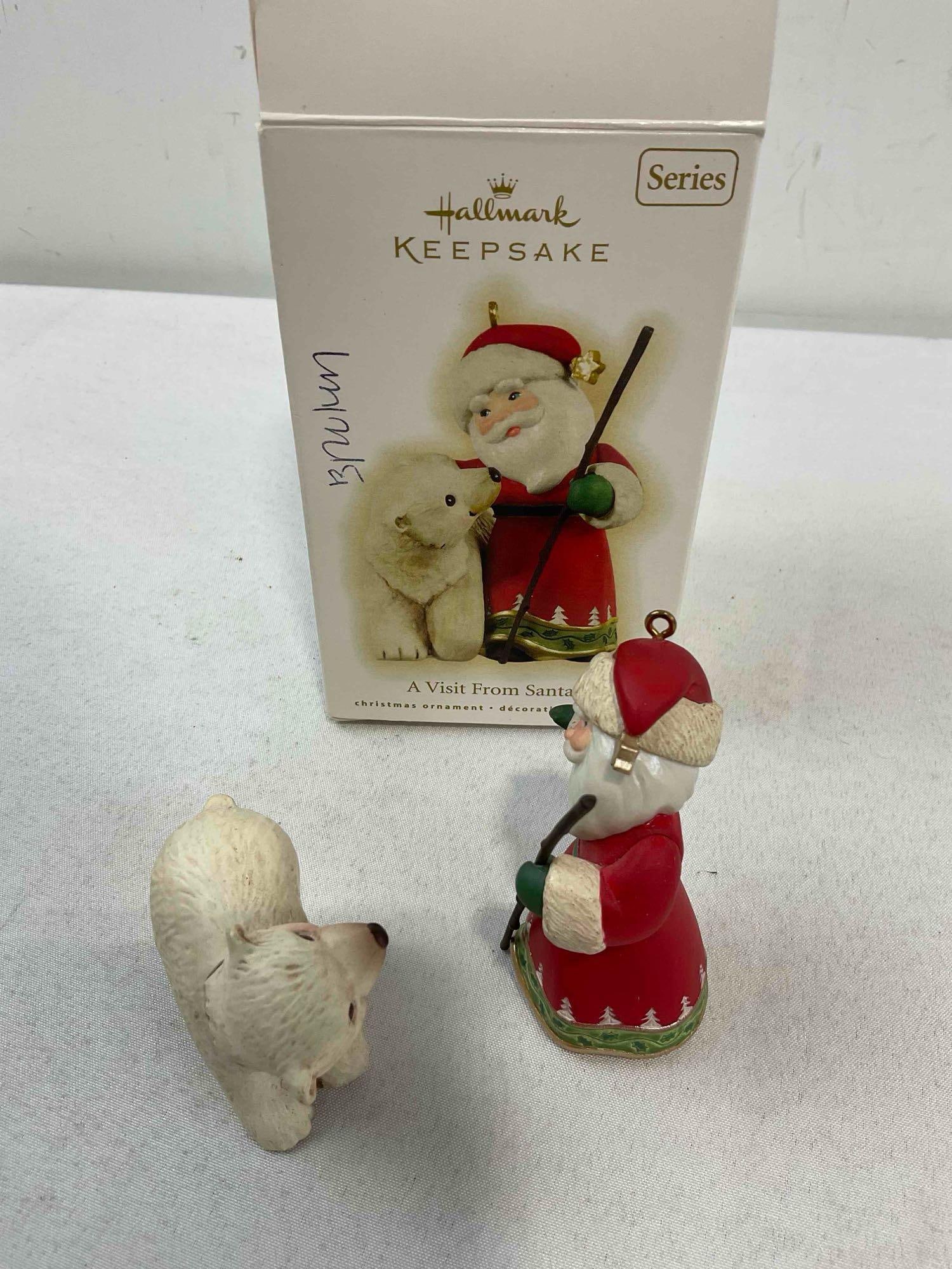 20 pcs Hallmark Keepsake Christmas Tree Ornaments in Original Boxes, Modern & Vintage. - 8