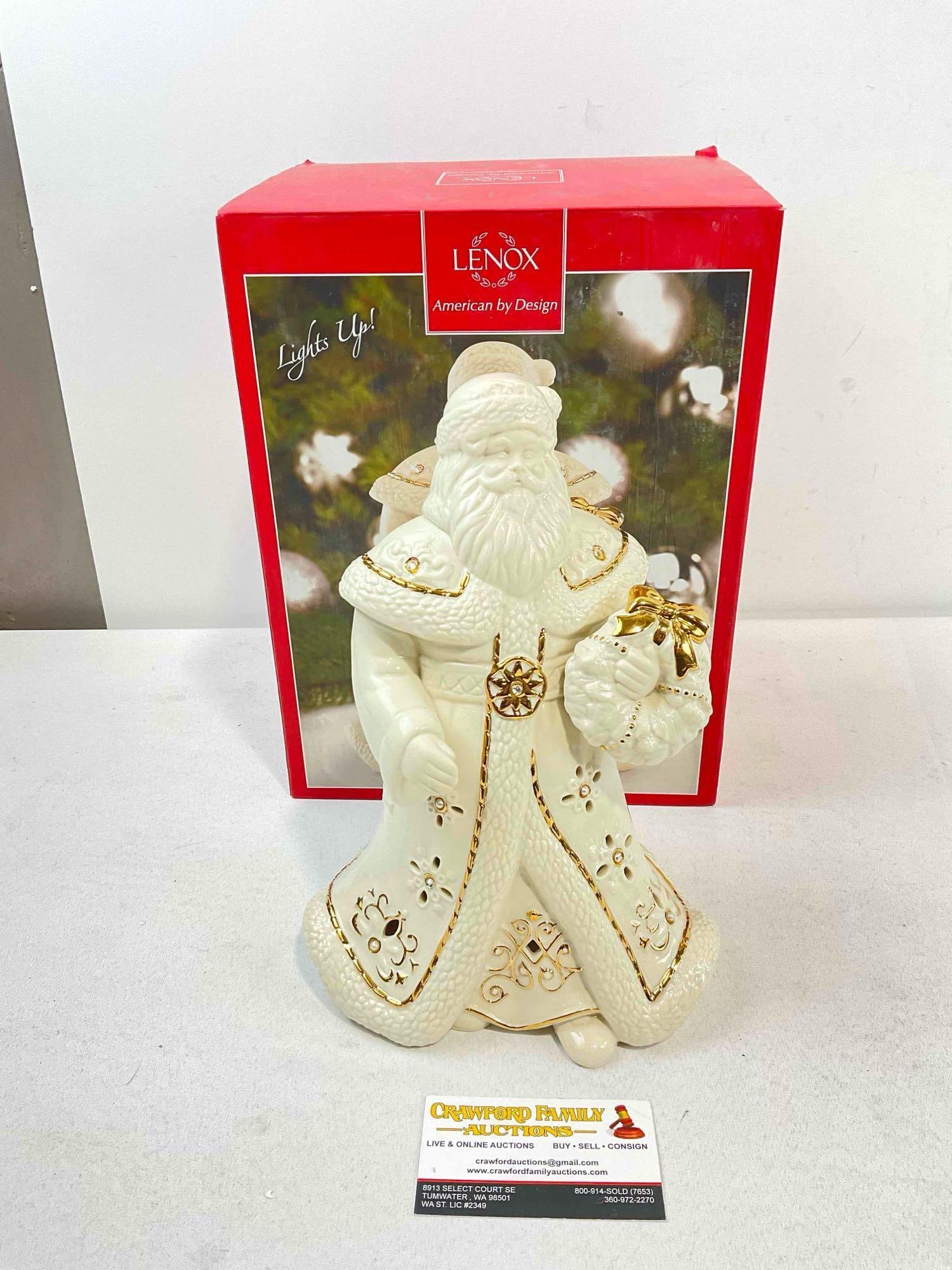 Lenox Cream Ceramic Light Up Santa Claus Figurine w/ Original Box. Tested, Needs Batteries.: Lenox Cream Ceramic Light Up Santa Claus Figurine w/ Original Box. Tested, Needs Batteries. Minor grime and wear indicative of age and use, no chips or cracks, see photos for condition. Measures 9" x
