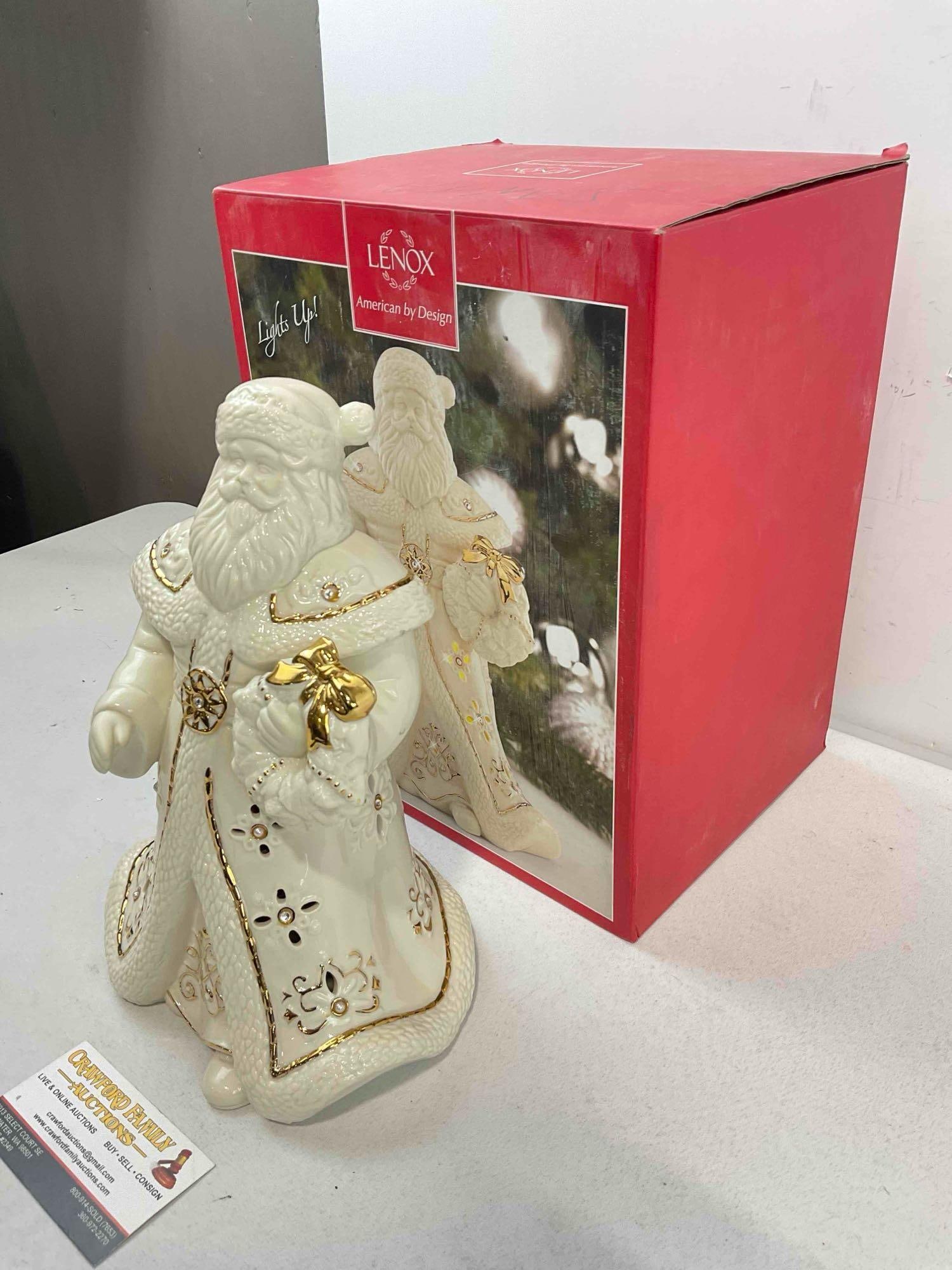 Lenox Cream Ceramic Light Up Santa Claus Figurine w/ Original Box. Tested, Needs Batteries. - 2