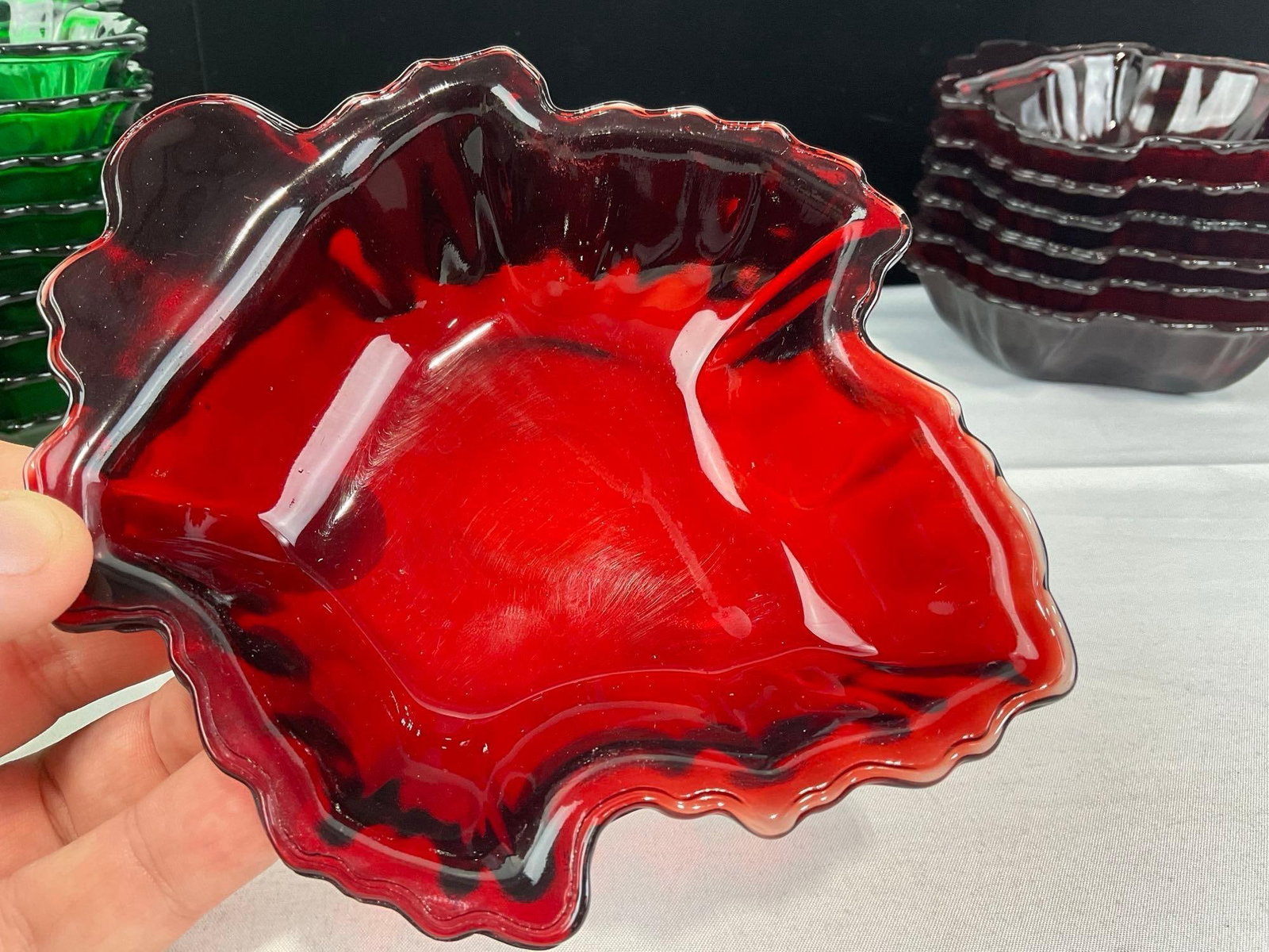 22 Colored Glass pieces, 7 Red Leaf, 9 Green Leaf & 6 Green Shell Shaped Bowls - 4