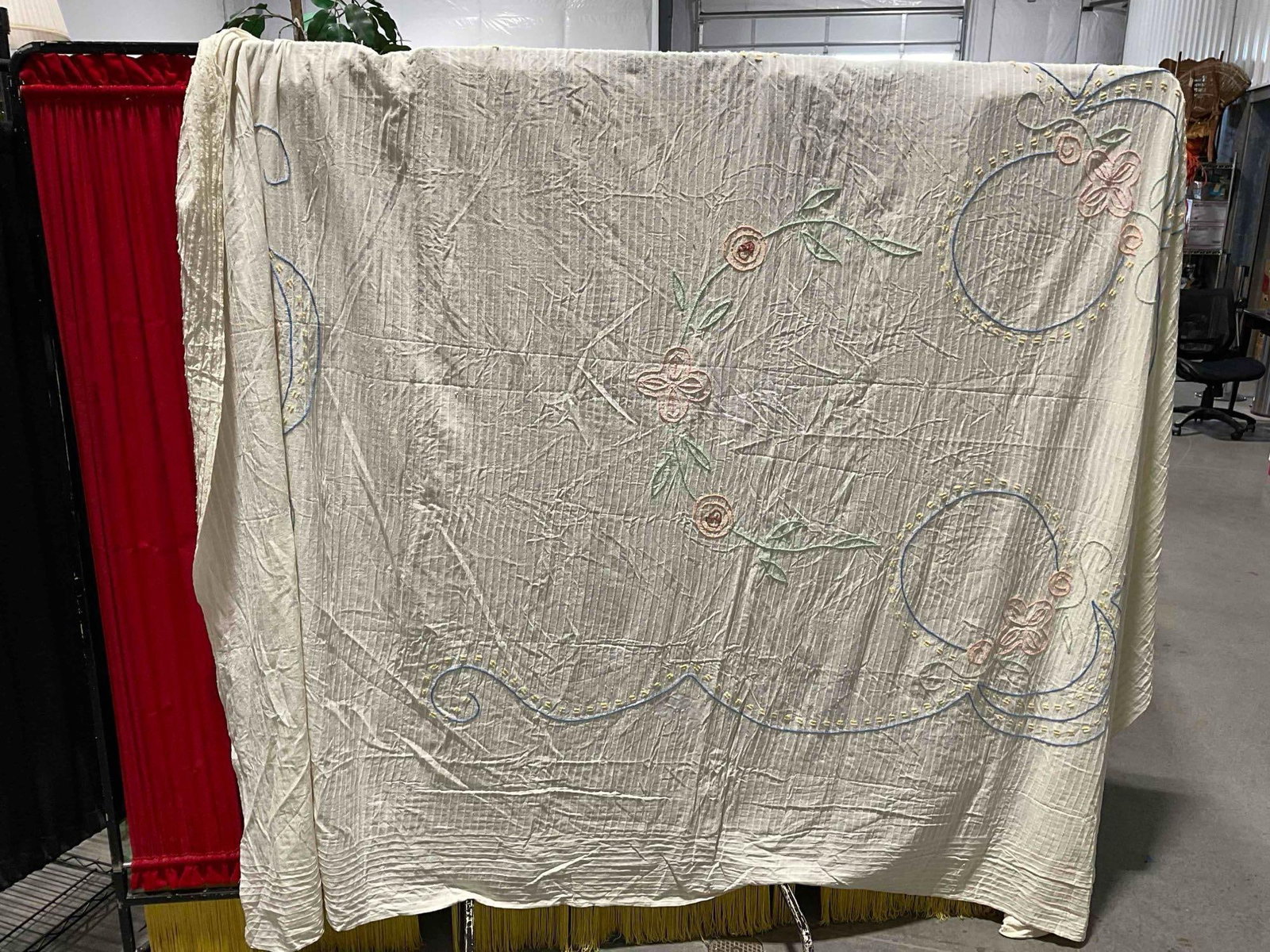 Vintage Hand Stitched Cream Chenille Blanket Bedspread w/ Floral Accents. Measures 100" x 100" - 5