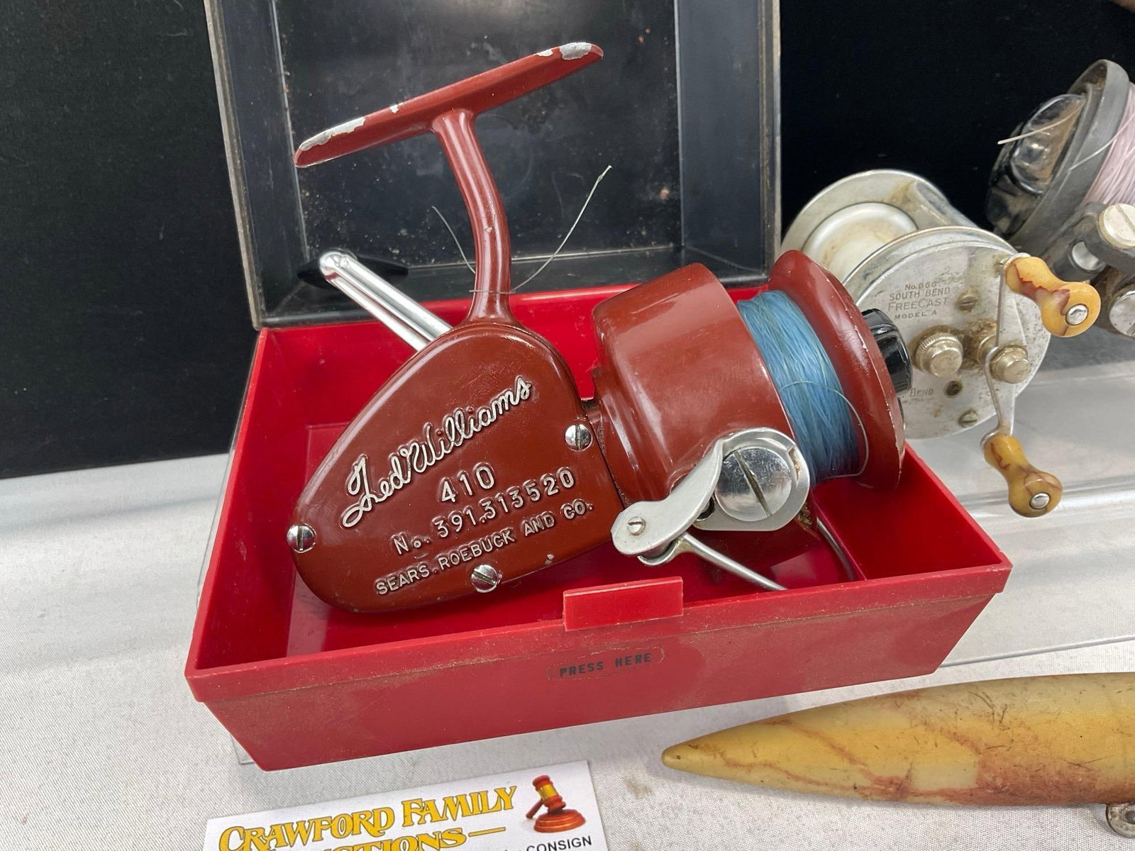 3 Reels, No.666 South Bend FreeCast A, Zebco XRL80, & Ted Williams 410 Spinning Fishing Reel w/case - 4