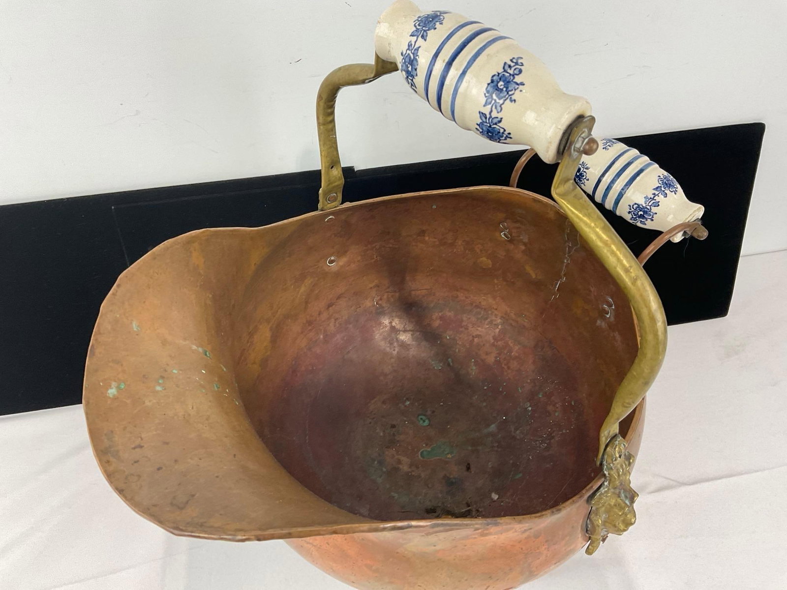 Antique Copper & Brass Coal Scuttle Bucket, w/Blue/White Porcelain Handles, 16x15x13 inches - 2