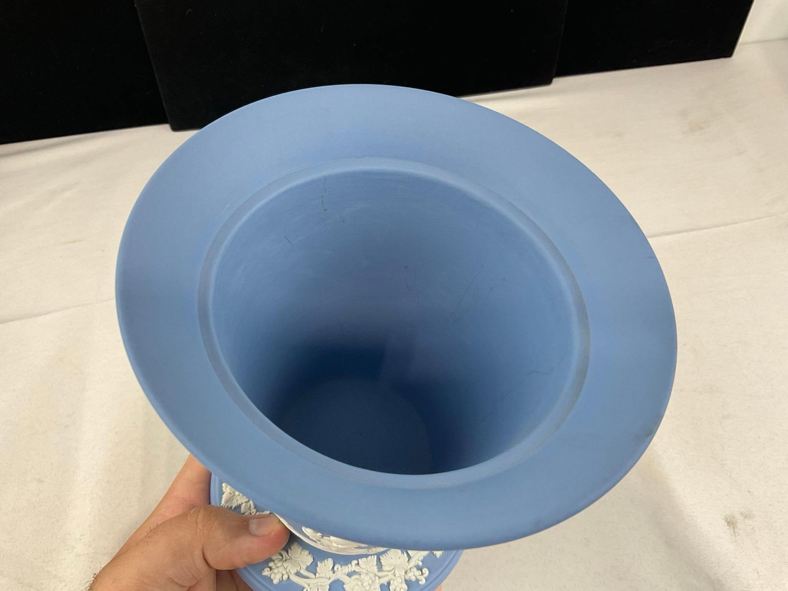 Vintage Wedgwood Jasperware Footed Trumpet Vase, White Overlay on Pale Blue, 8x7x7 inches - 4