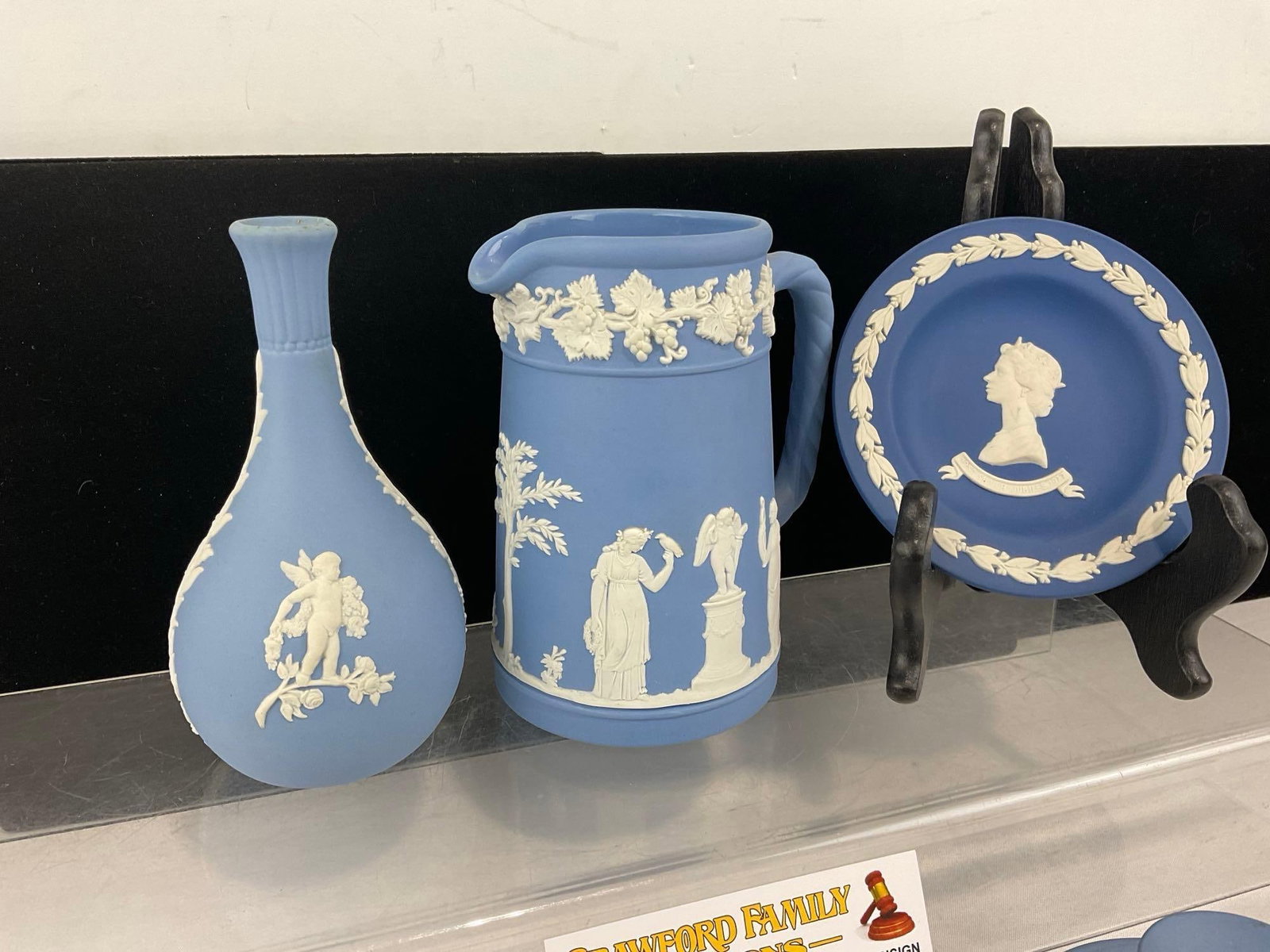 Wedgwood Jasperware, 2x Candleholders, Diamond Plate, Round Plate, Small Pitcher & Amphora Vase - 4