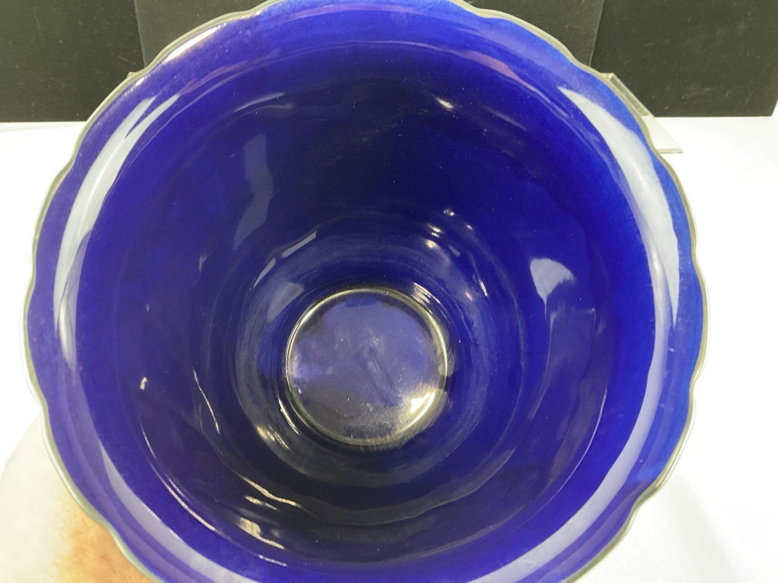 Vintage Capeans Spanish Deep Cobalt Porcelain Vase w/Silver Overlay Bird & Flower Design, 6x8x8 in - 3