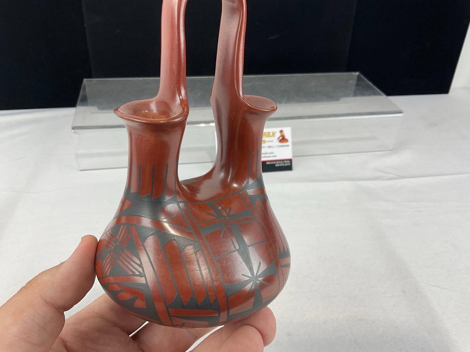 Mata Ortiz Glazed Pottery Double-Spout Wedding Vase by Walter Lopez Corona, 7x5x5 inches - 2