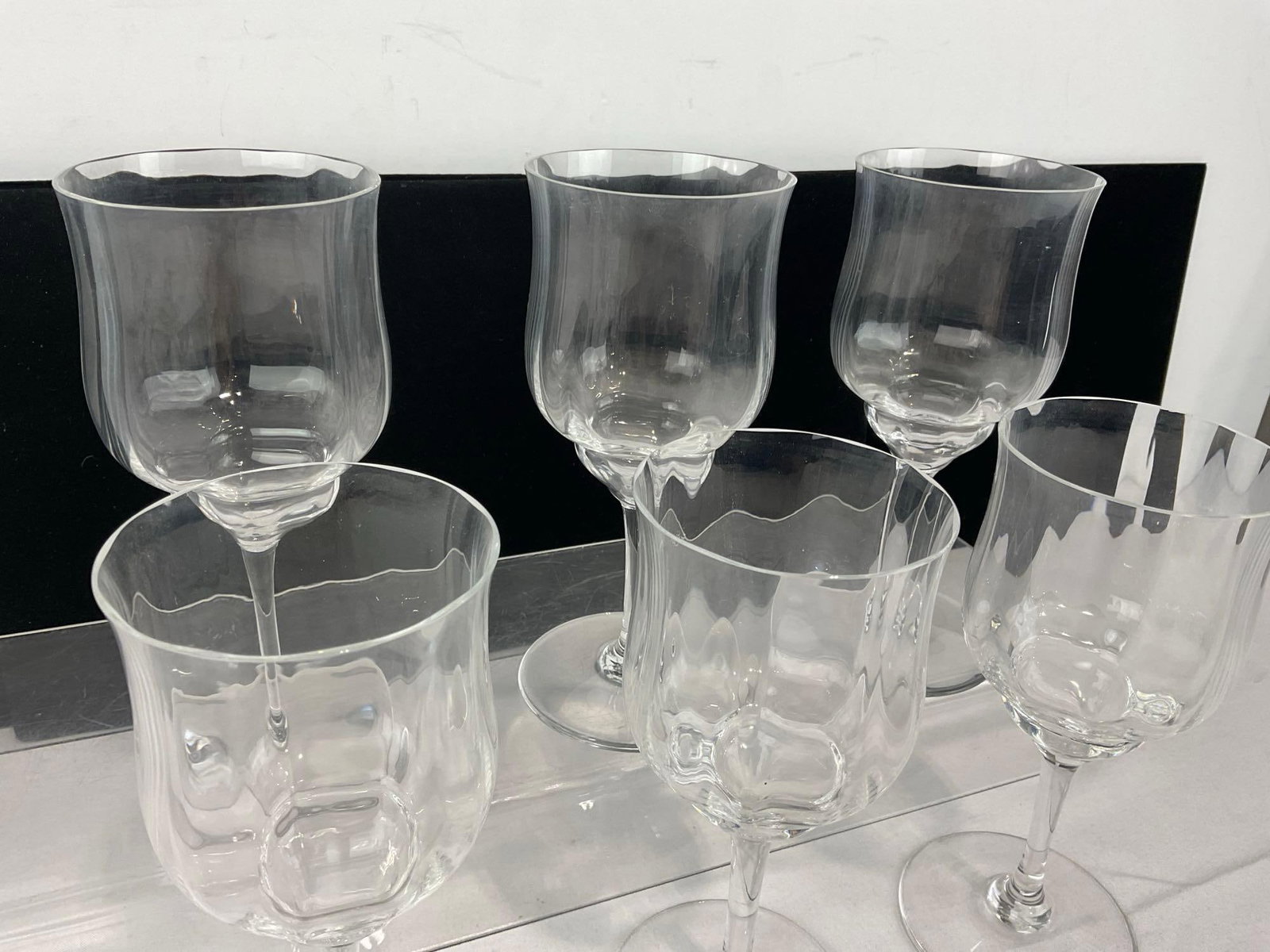 Set of 6 Baccarat Capri Optic Pattern Crystal Red Wine Glasses, 7 inch tall - 2