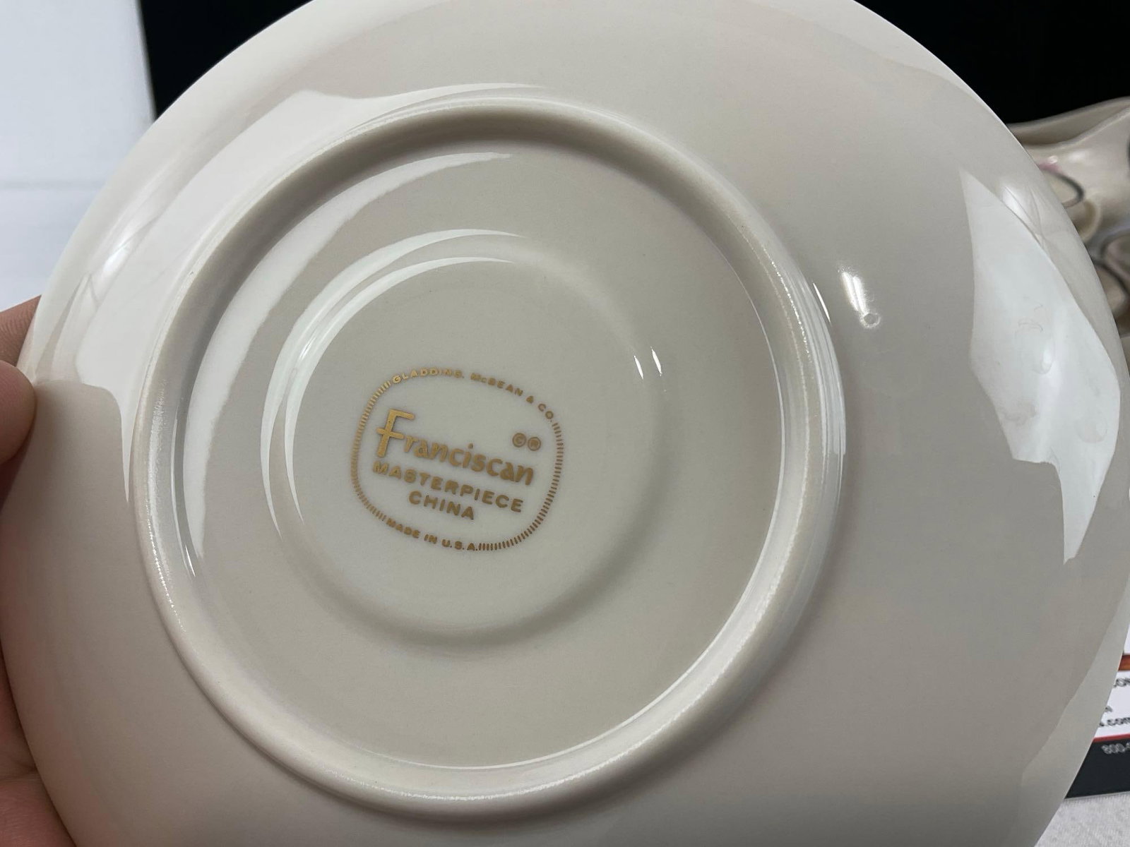 Franciscan Masterpiece China Encanto Rose, 6 cups, 8 saucers, creamer & sugar, gravy boat, 17 pie... - 3