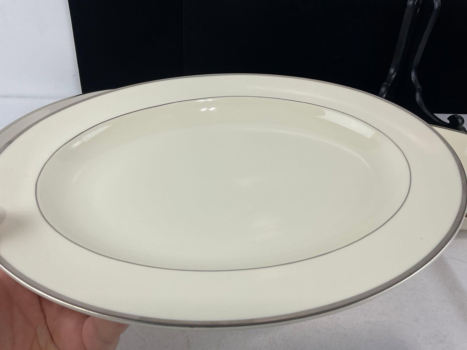 Franciscan Encanto Rose & Royal Doulton Romance Collection, 2x Oval Platter & 4x Veg Bowls - 2