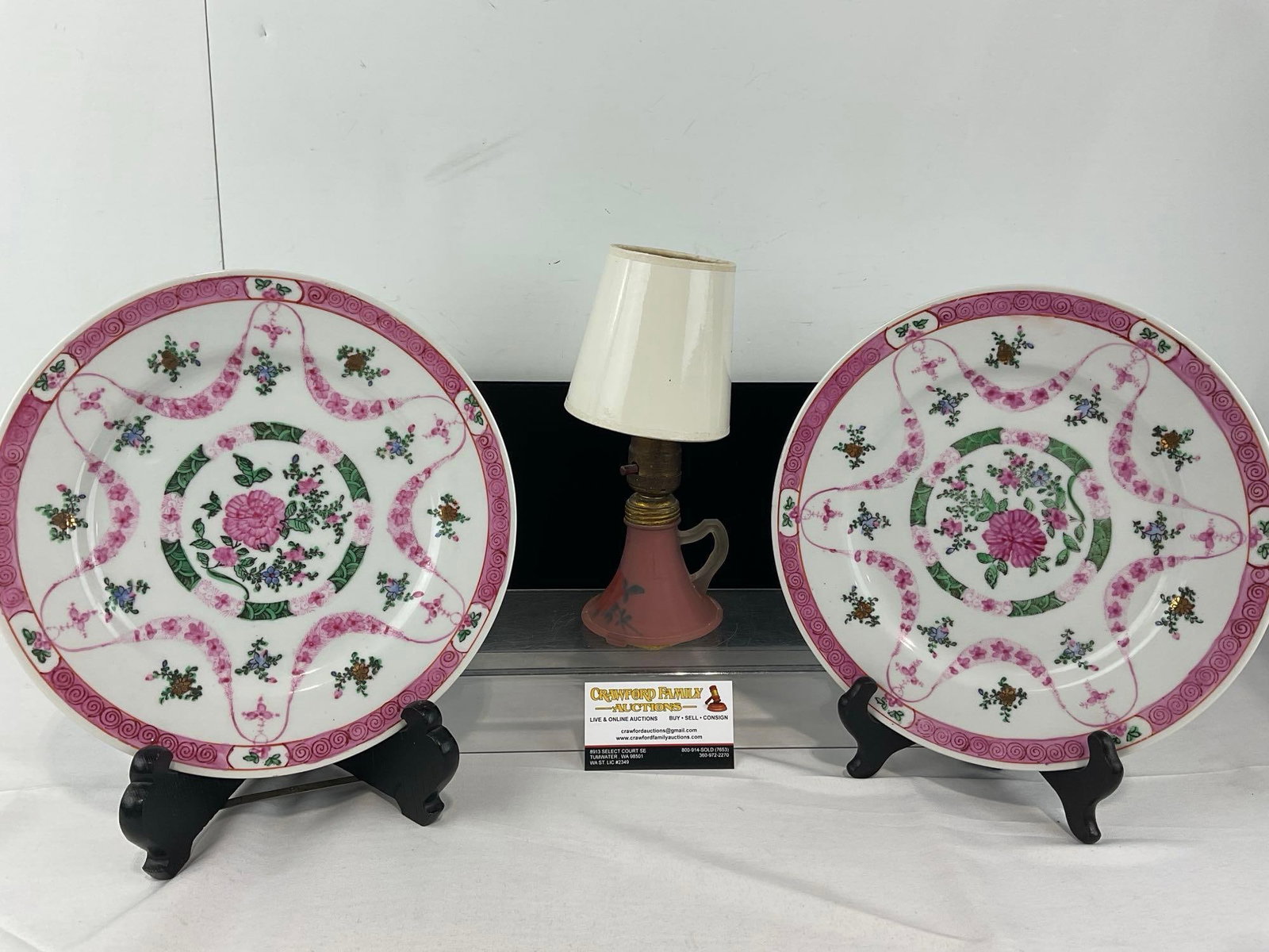 Pair of ACF Hong Kong Decorated Japanese Plates & Reverse Painted Lamp: See pics for condition. Measures approx 6h x 11w x 11d inches. E-6520
