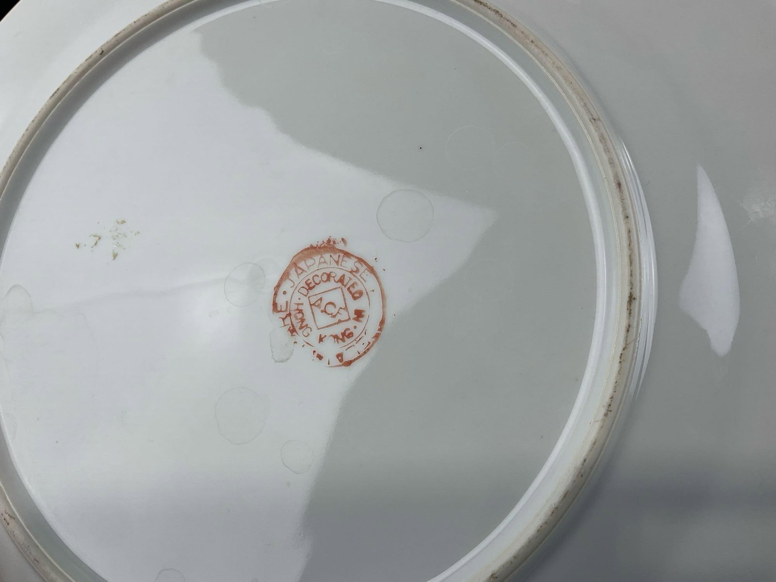 Pair of ACF Hong Kong Decorated Japanese Plates & Reverse Painted Lamp - 4