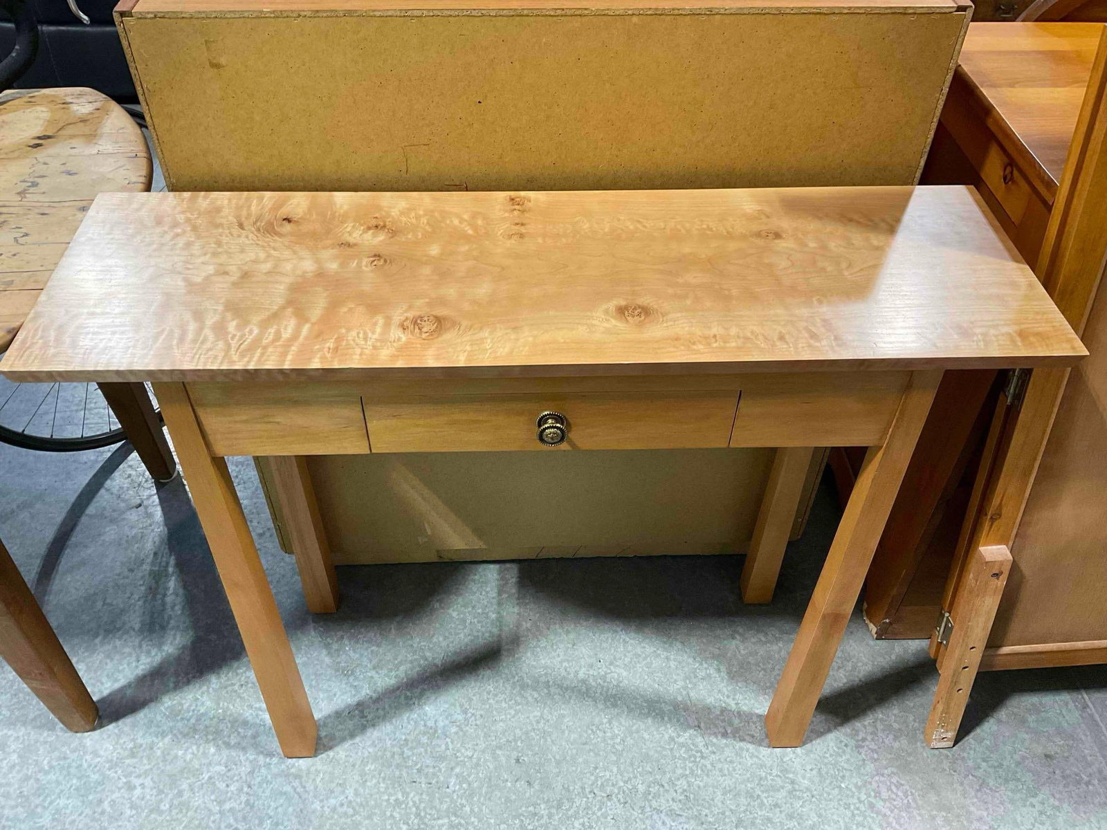 Handsome Burled Maple Wood Console Table w/ Velvet Lined Drawer & Lovely Grain Pattern. (1 of 5)