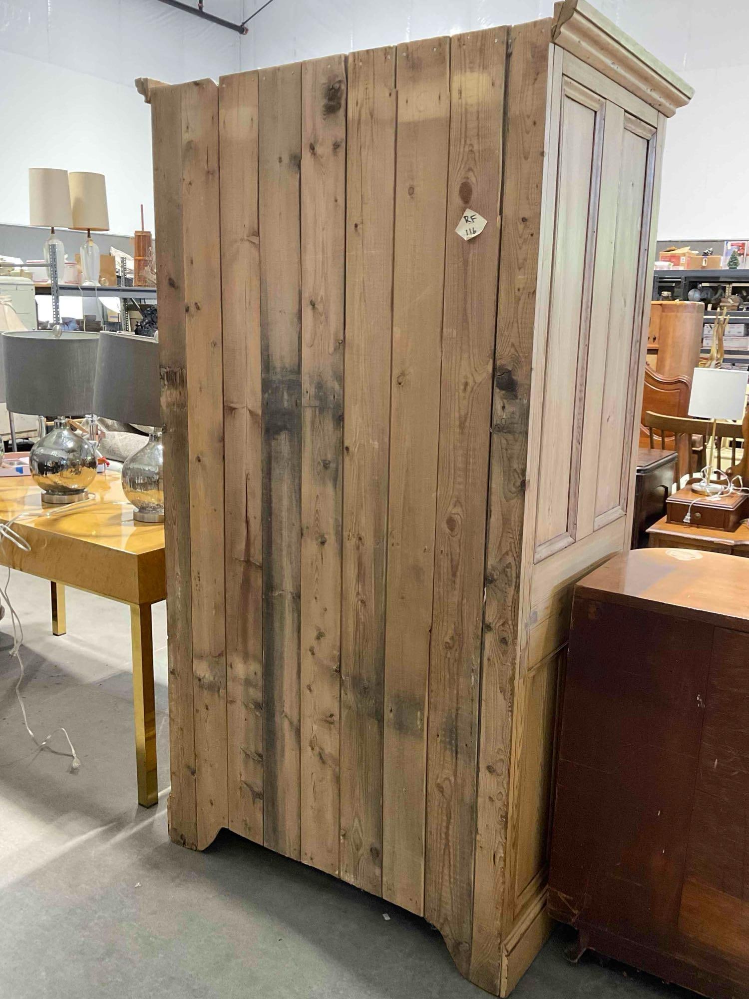 Vintage Rustic Pine Wood Country-Style Armoire Cabinet w/ 3 Drawers & 2 Cupboards. See pics. - 9