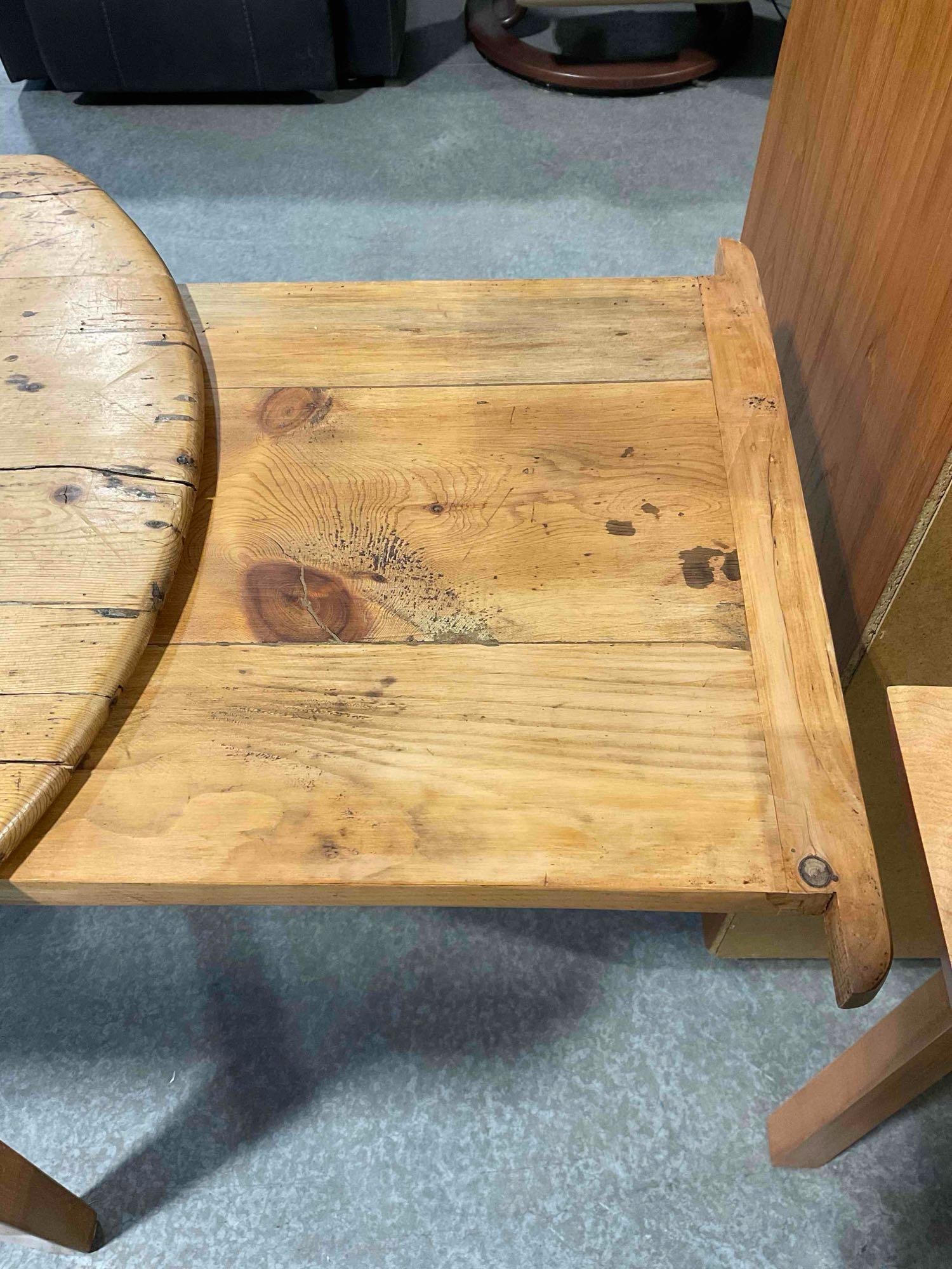 Vintage / antique Large Rustic Pine Wood Farmhouse Dining Table w/ Drawer & Pull Out Cutting Board. - 8
