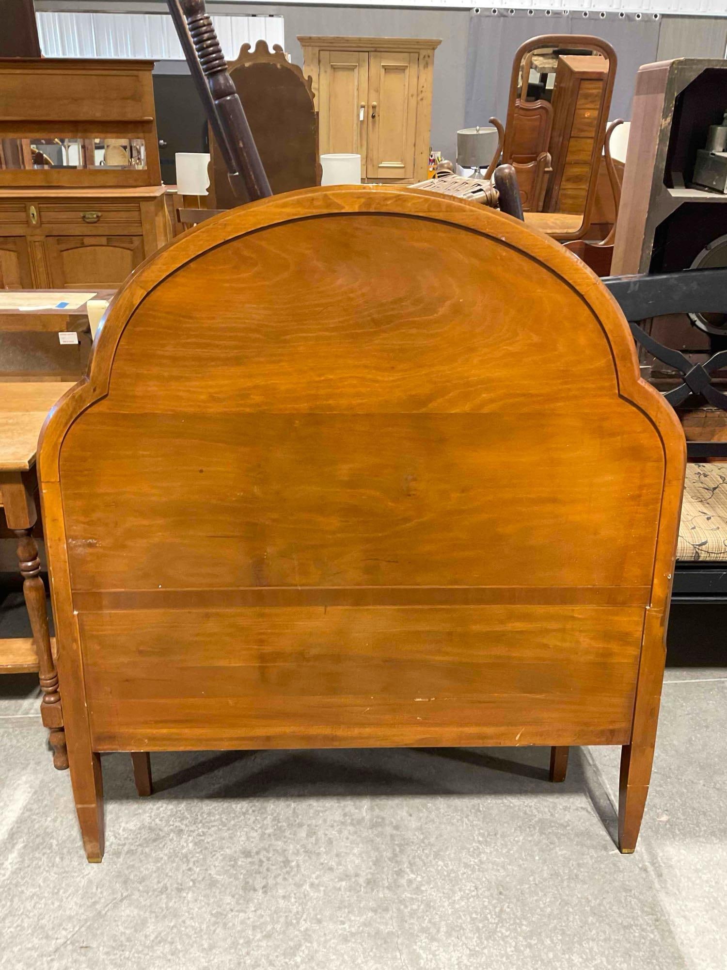 Antique Sligh Art Deco Walnut Twin Bed Frame w/ Inlaid Burl Wood Sunburst Pattern. See pics. - 8