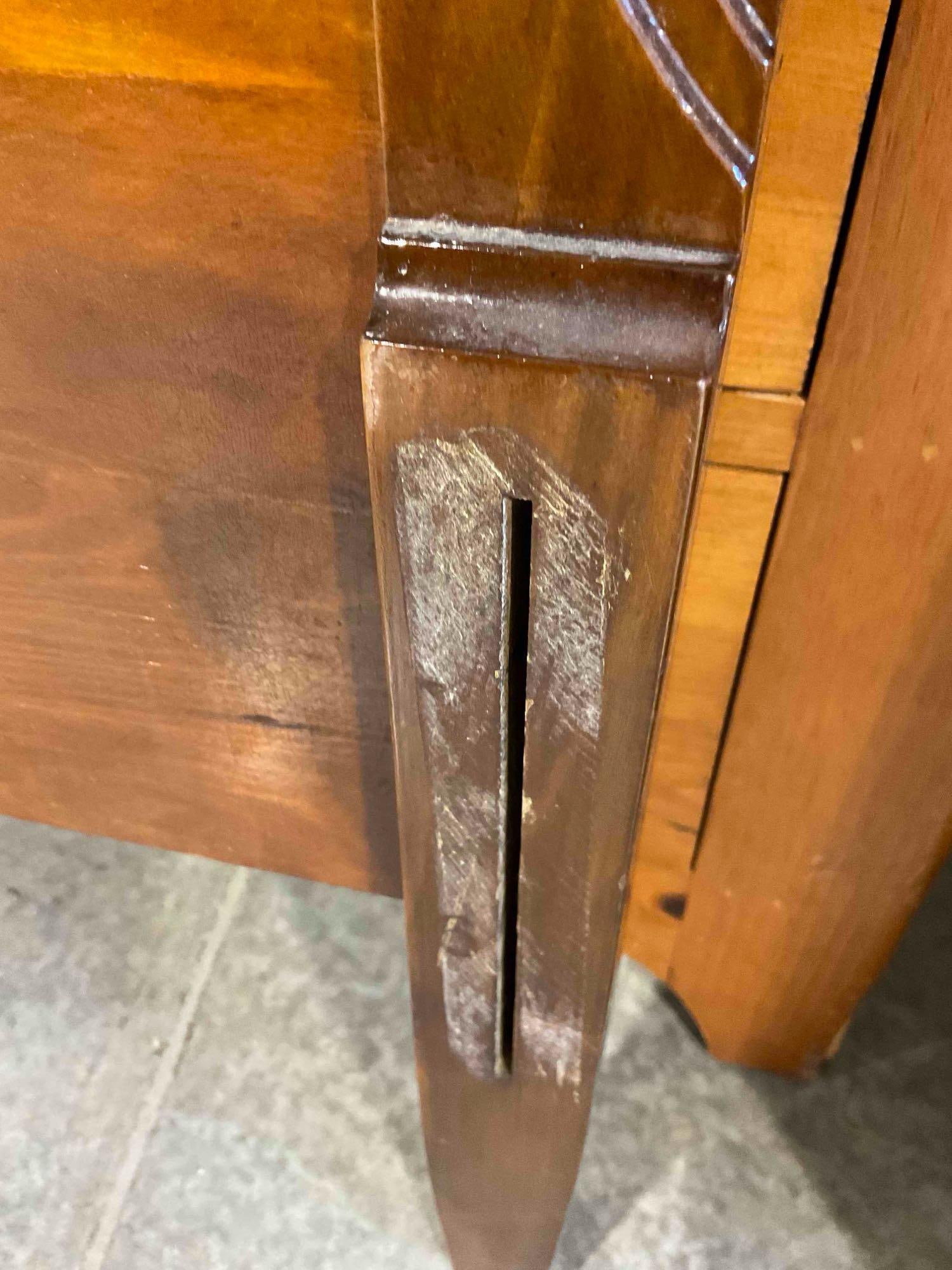 Antique Sligh Art Deco Walnut Twin Bed Frame w/ Inlaid Burl Wood Sunburst Pattern. See pics. - 9